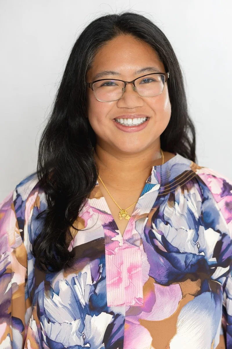 Rachel Perillo, LCPC, therapist at Thrive Postpartum, Couples & Family Therapy