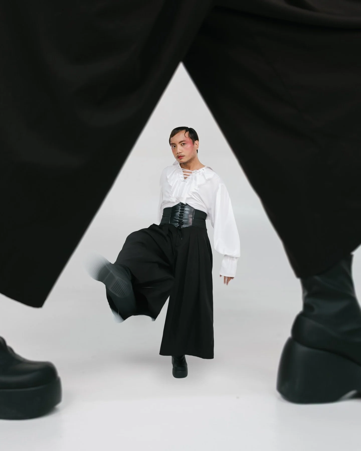 What if we told you that it doesn't cost much to be this iconic? 

Experience your very own professional studio photoshoot for as low as Php 999. There doesn't have to be a special reason, you deserve a little treat every now and then!

You bring the