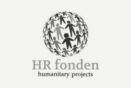 Logo featuring a globe made of black and gray silhouettes of people, with the text 'HR fonden' and 'humanitarian projects' underneath.