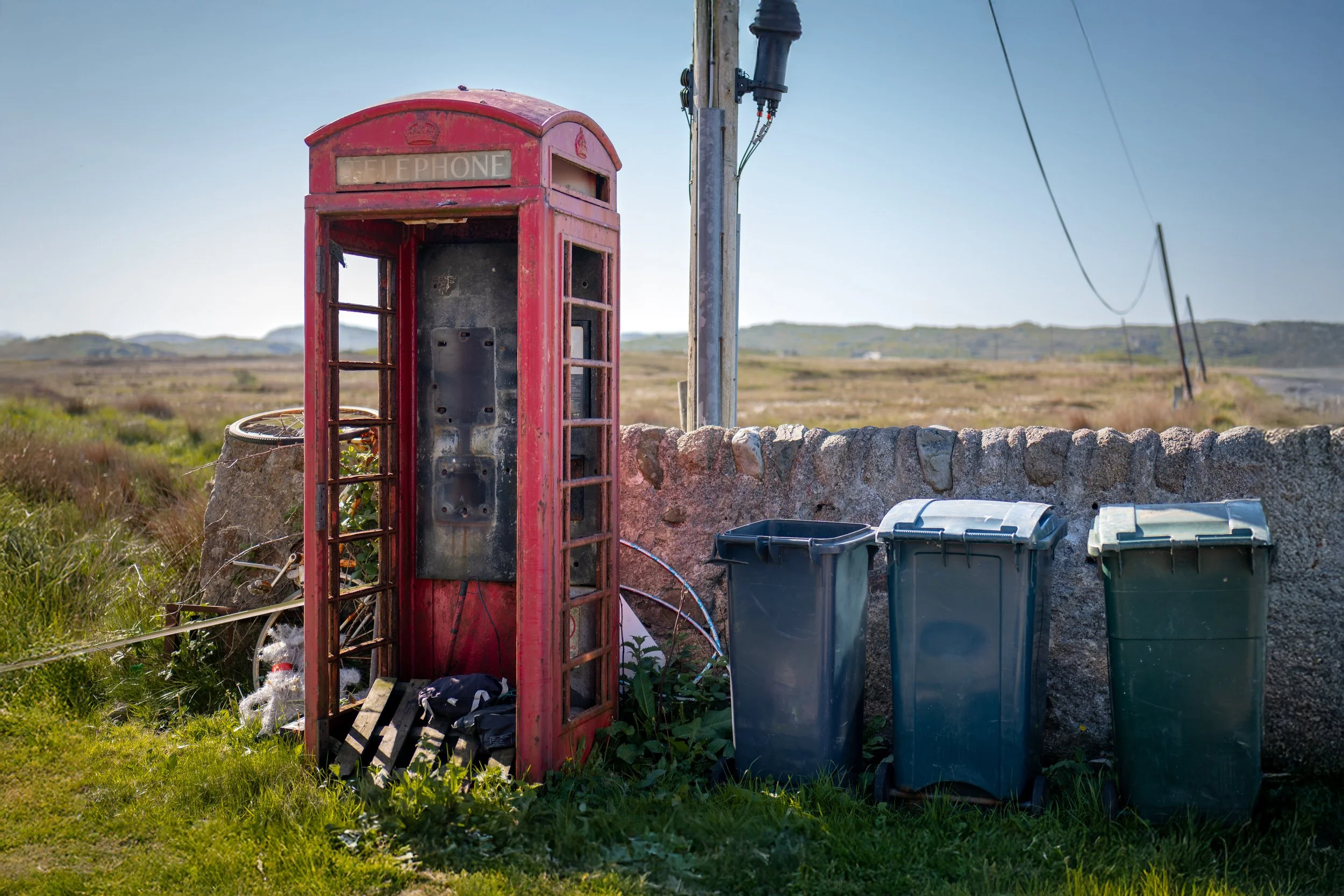 Communication problems. Aridhglas, Isle of Mull.