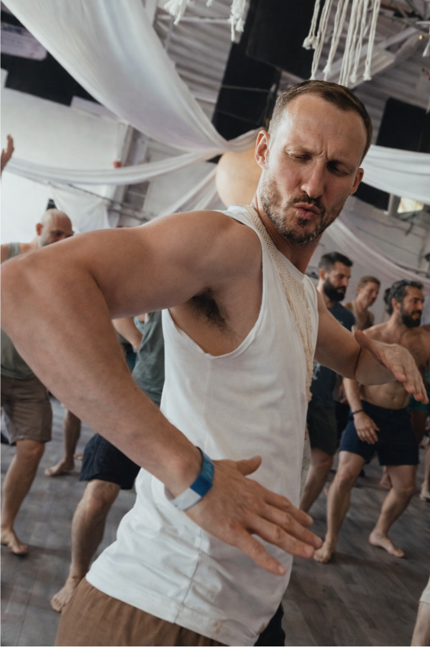 Ecstatic Dance for Gay Men: Everything You Need to Know Before Your First Time