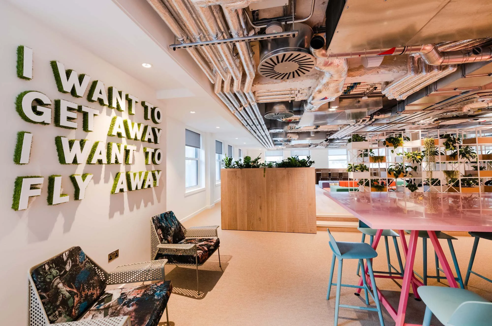 JNV_SPOTIFY_LONDON_OFFICE_06.jpg