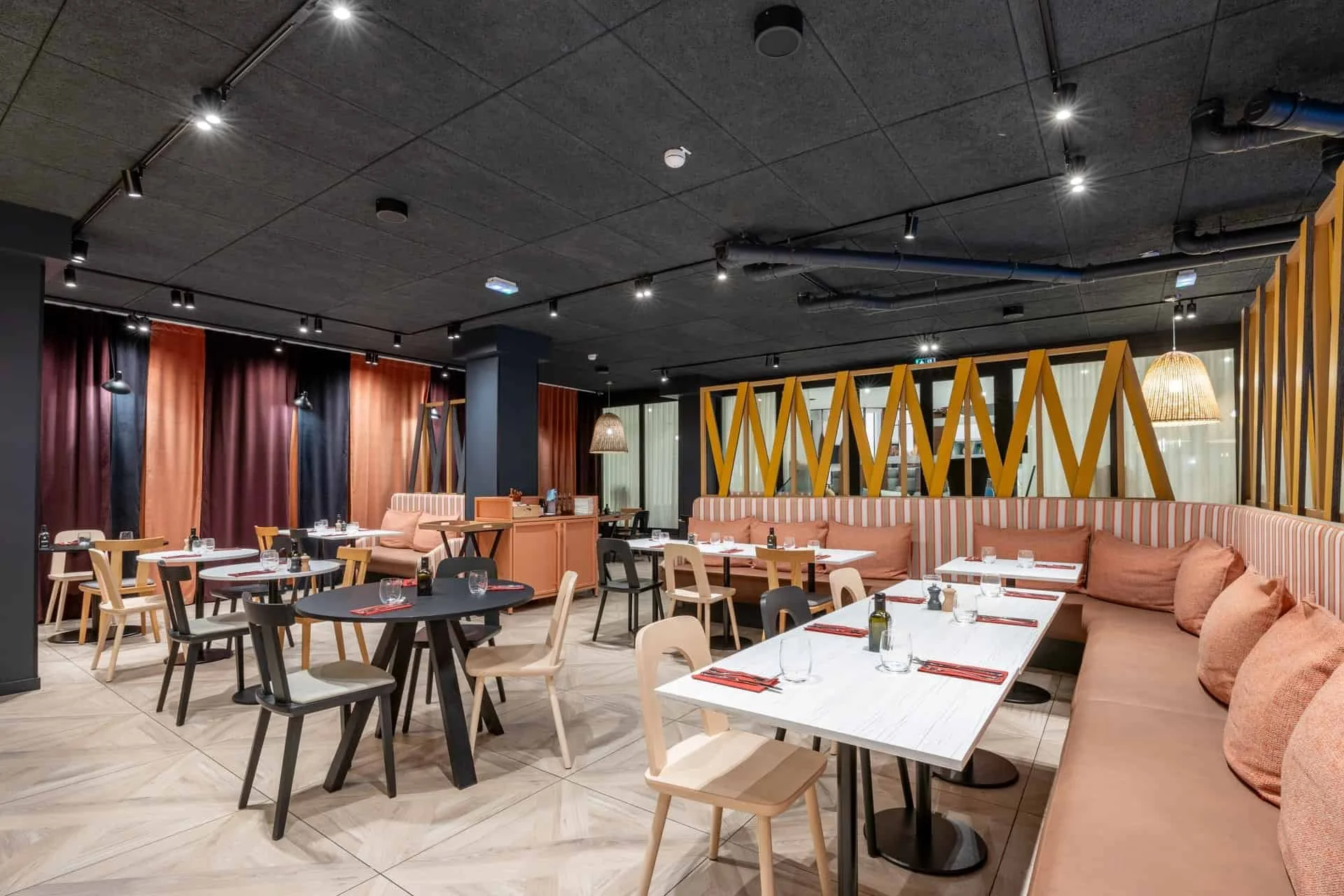 arnaud haenel-salle de restaurant-moderne