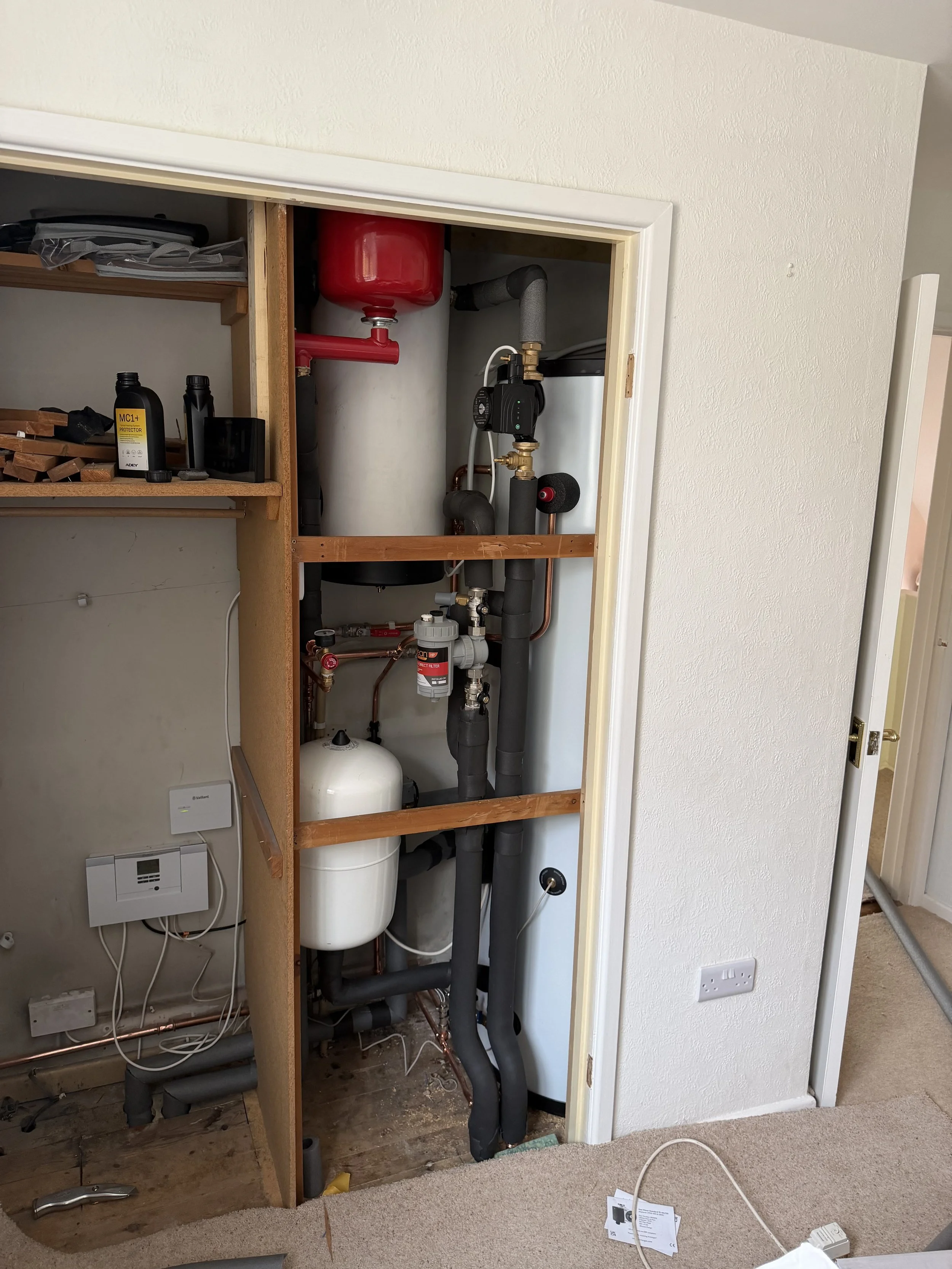 plant-room-heat-pump-system-uley.jpeg