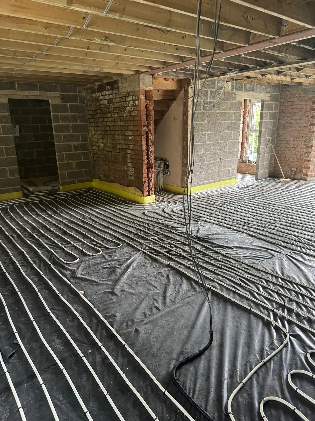 Air Source Heat Pump Installation - Stroud.jpeg