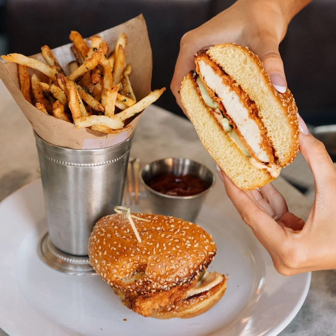 Celebrate Fort Worth Burger Week at Walloon’s: The Ultimate $8 Burger Deal