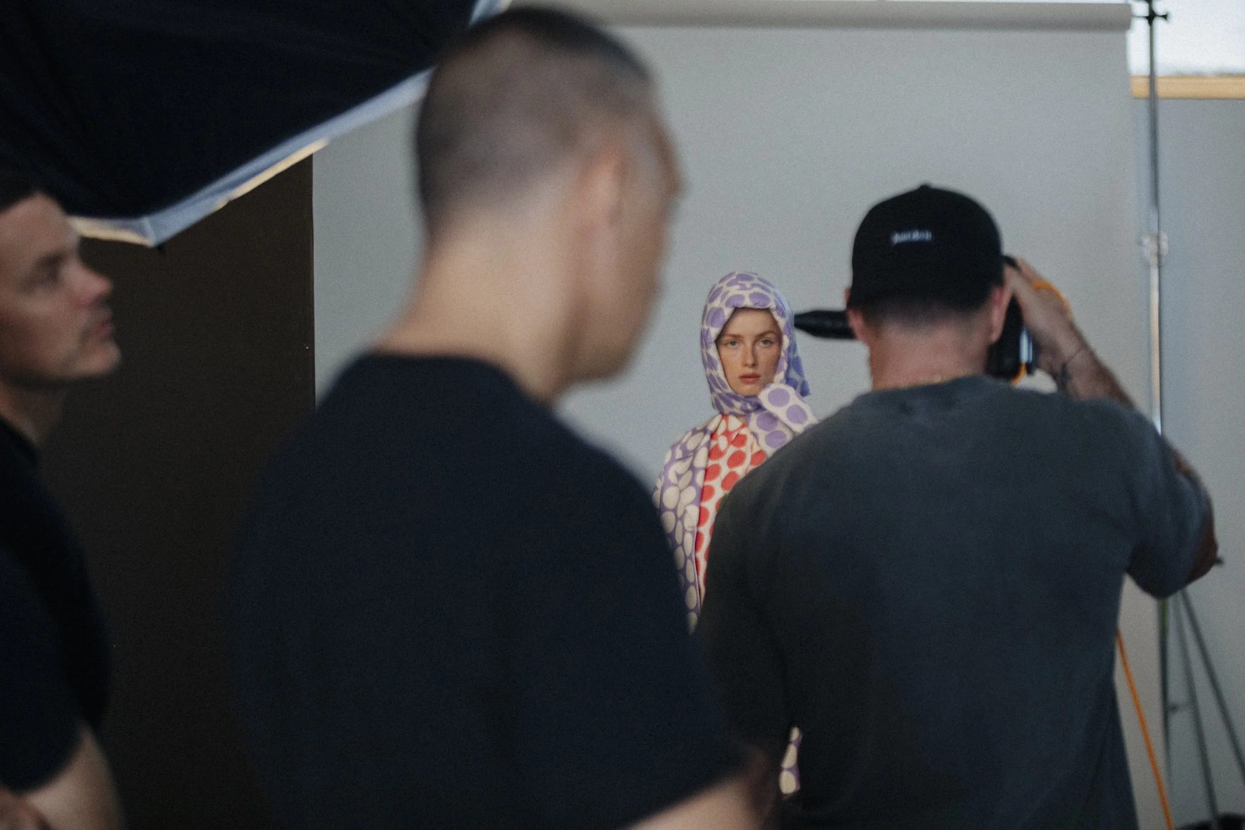 UCB_ADV_FW23_BACKSTAGE-13.jpg