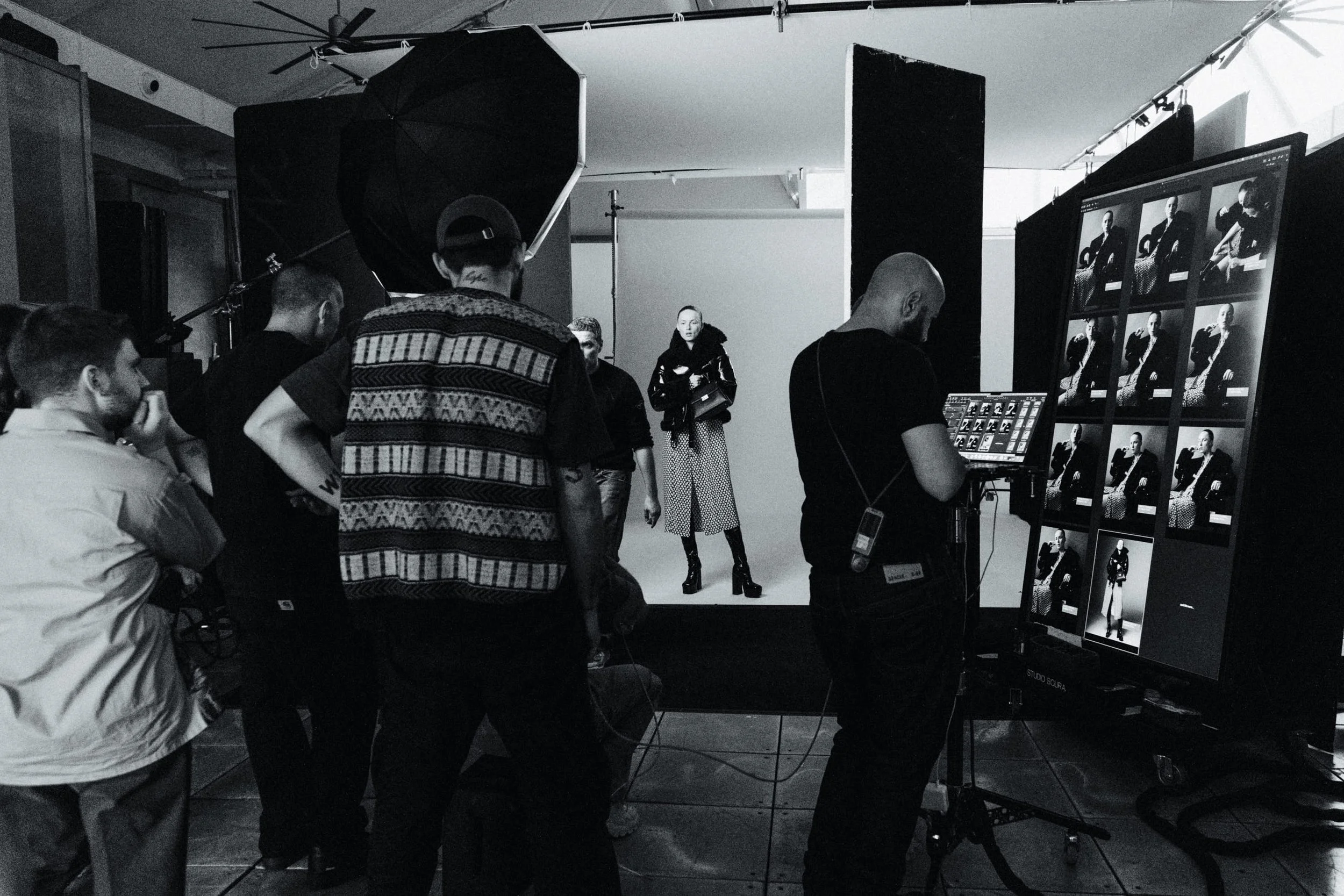 UCB_ADV_FW23_BACKSTAGE-18.jpg