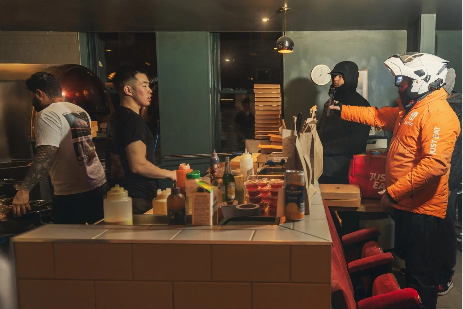 What are the most common operational bottlenecks in restaurants?