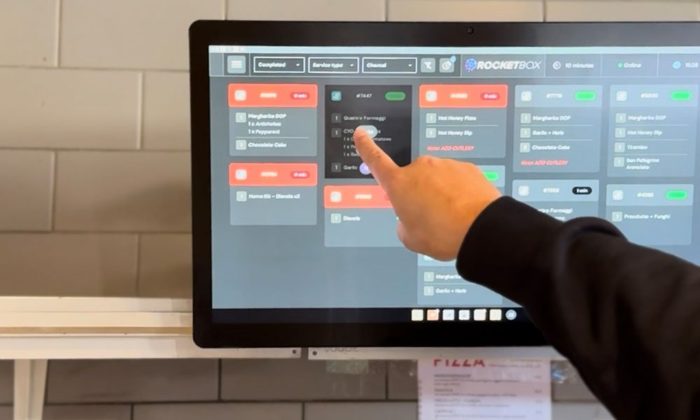 RocketBox-ai-kitchen-management-system.jpg