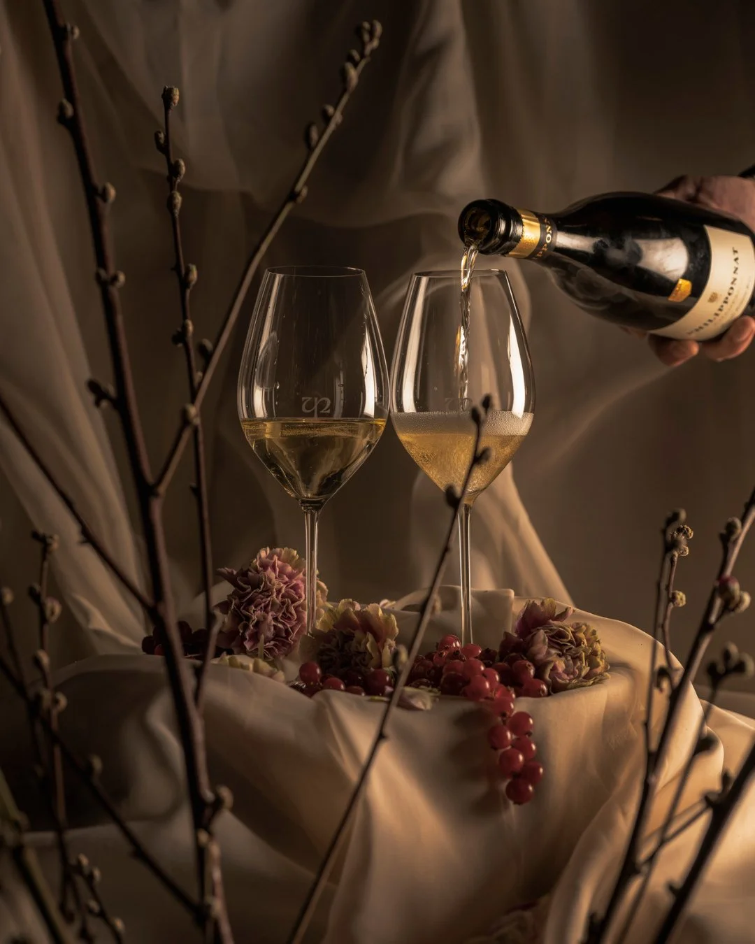 Finnum tilefni til &thorn;ess a&eth; sk&aacute;la saman.⁠
Sj&aacute;umst &aacute; Uppi.