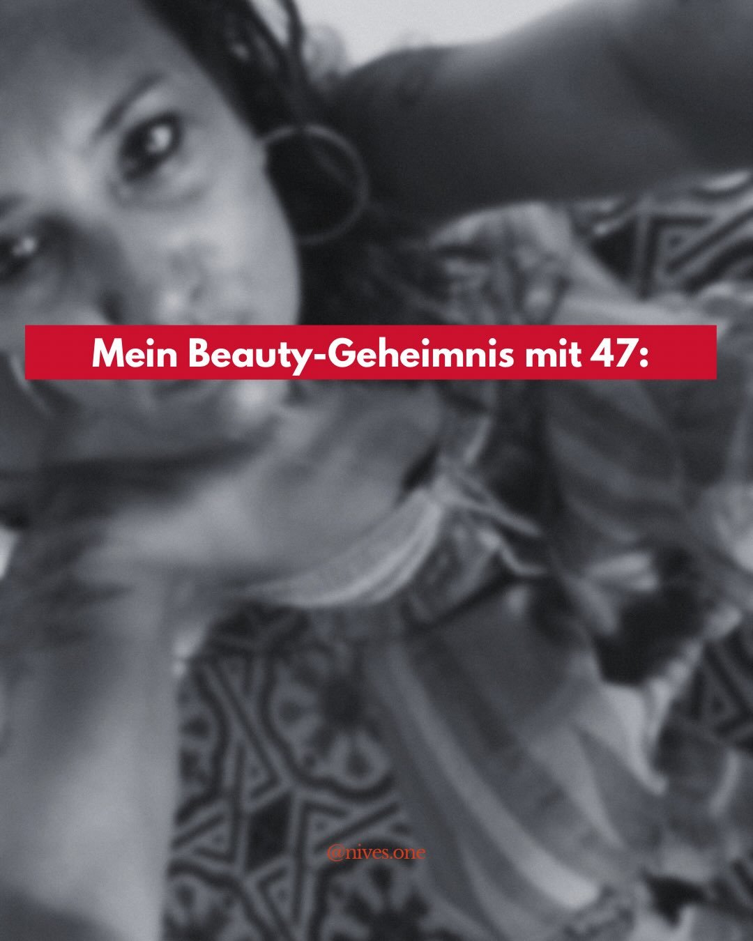 Mein bestgeh&uuml;tetes Beauty-Geheimnis?

Ich verschwende meine Energie nicht mehr.

Nicht an Dynamiken,
die mich klein halten.
Nicht an M&auml;nner,
die mich in Unsicherheit ziehen.

Und das ist kein M&auml;nner-Bashing.

Das ist Klarheit.

Denn we