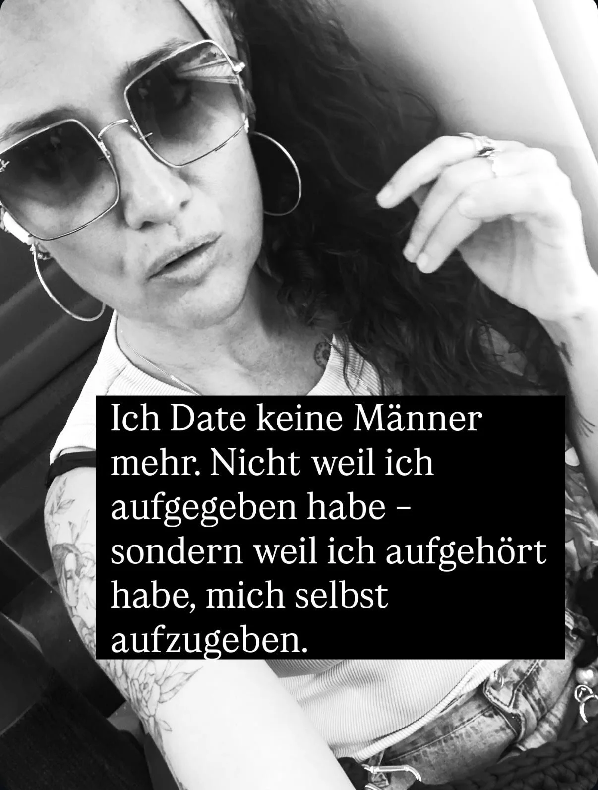 Vielleicht sind Frauen nicht zu anspruchsvoll geworden.
Vielleicht sind sie einfach erwacht.

Ich glaube, viele Frauen beginnen gerade zu verstehen, wie viel Energie sie jahrzehntelang in emotionale Anpassung investiert haben.

Die Tantra Sommerakade