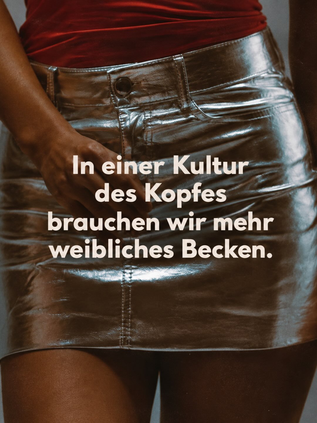 You have to be there to be there.

Morgen starten wir mit ROOTED &ndash; zur&uuml;ck ins Becken, in Instinkt, Sinnlichkeit und Kraft.

THE PRACTICE &middot; Samstag &middot; 10&ndash;11 Uhr &middot; live online &middot; 10 &euro;

Link in Bio 🌹

#on