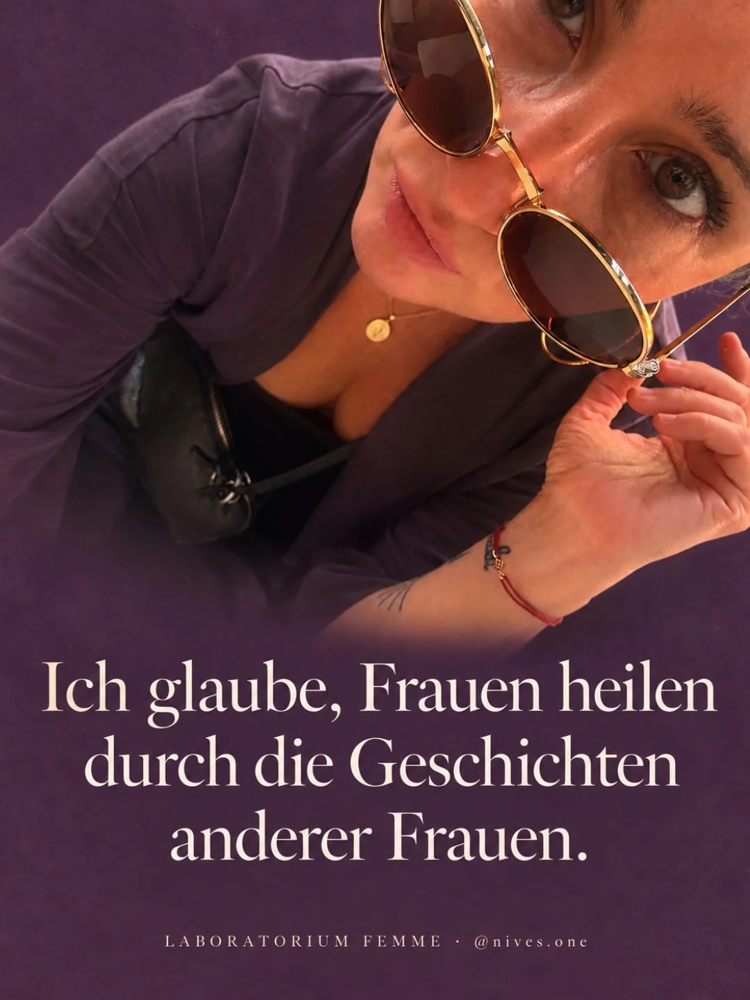 Ich m&ouml;chte, dass Frauen lesen und schreiben und sich ausdr&uuml;cken und erkennen und die Geschichten ihrer Weiblichkeit nehmen und sie zu Gold verwandeln. #autorin #weiblichkeit #frauen #text #newearth