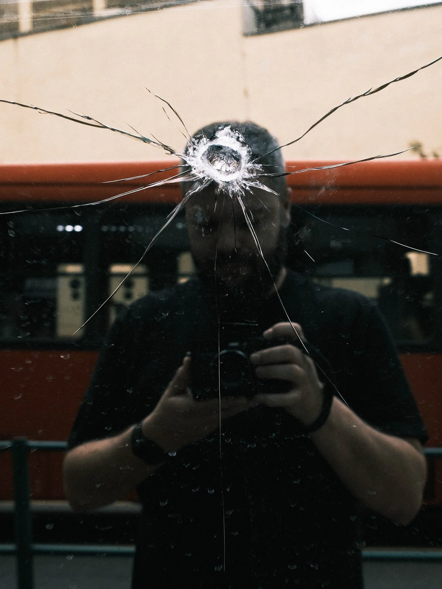 Um aleat&oacute;rio de cropadas no formato vertical 3:4 pra agradar o tio Zuck

#streetphotography #brunobrandao #coletivoruabrasil #streetphoto #everydayeverywhere