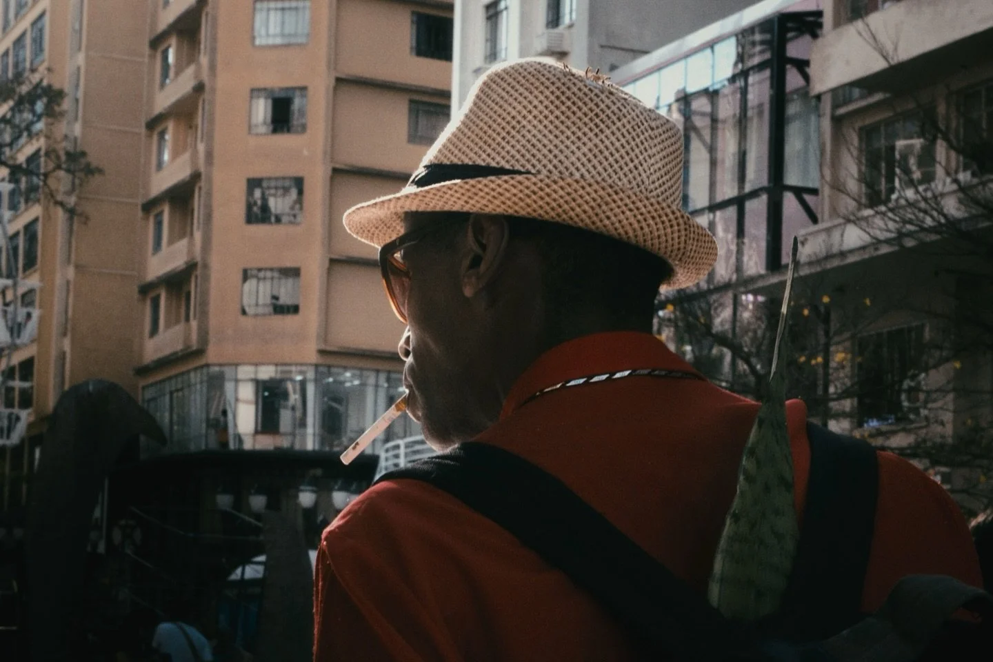 &Eacute; preciso saber viver.

#ColetivoRuaBrasil #streetphotography #fotografiaderua #streetphotographybrazil #streetavengers streetmoment street_avengers x100vi 

@coletivoruabrasil
@street_avengers
@photostreetsp
@streetphotographybrazil