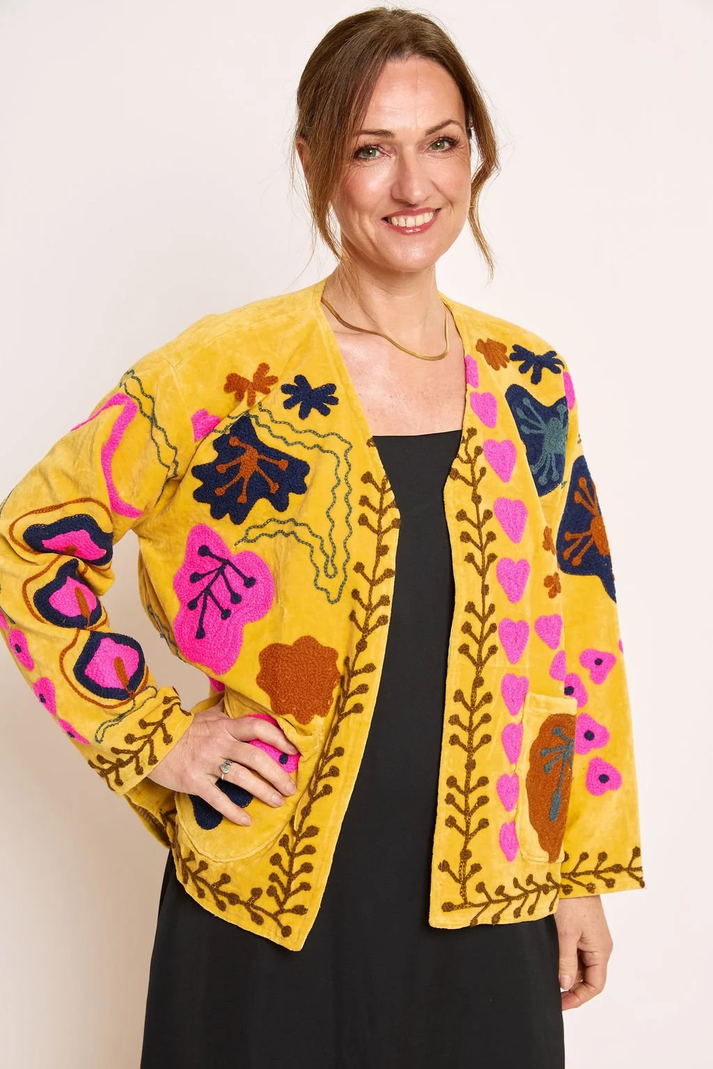 Yellow Colourful Sorelle