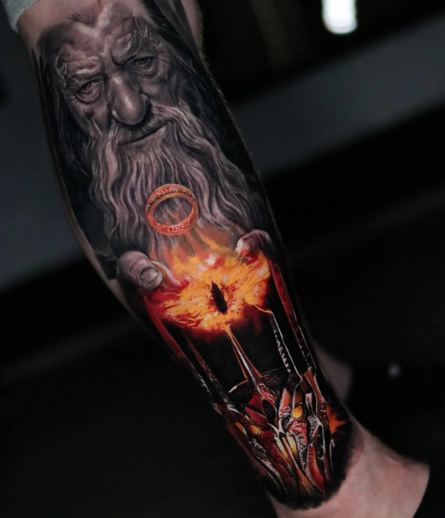 Healed Gandalf and fresh Sauron. Sooo looking forward to add more to this sleeve. Thanks again Chris 😊.