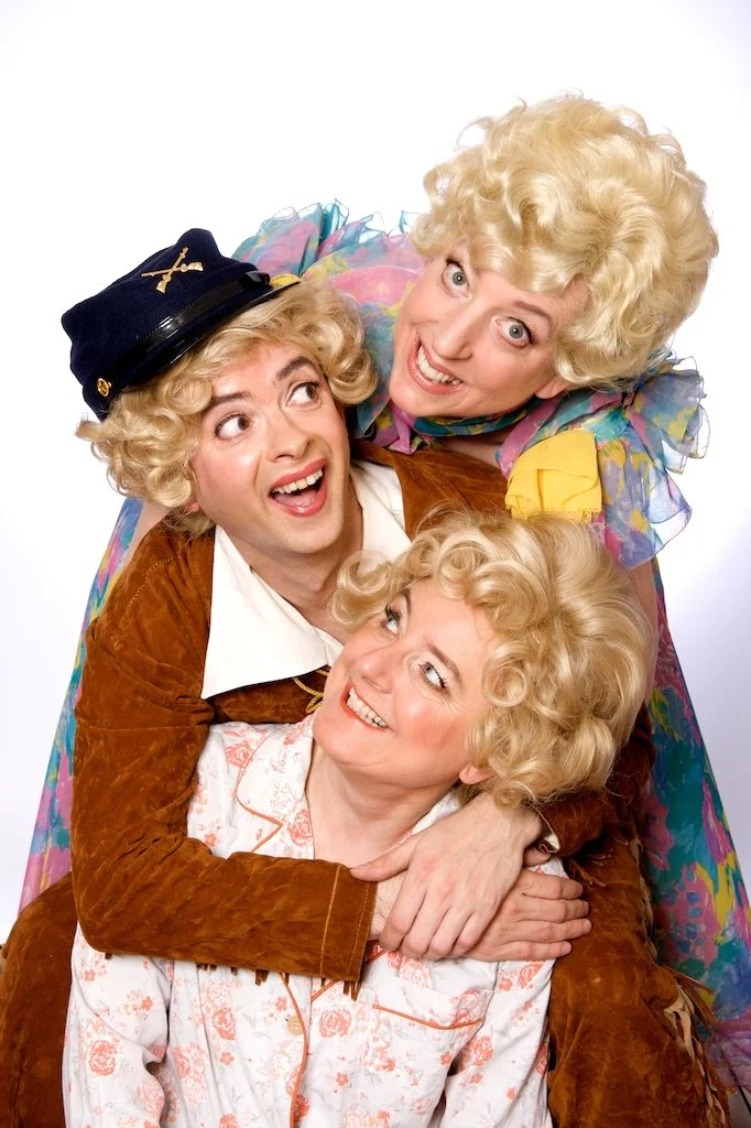 Maggie, Sue and Darren Southworth as Doris in Calamity Jane