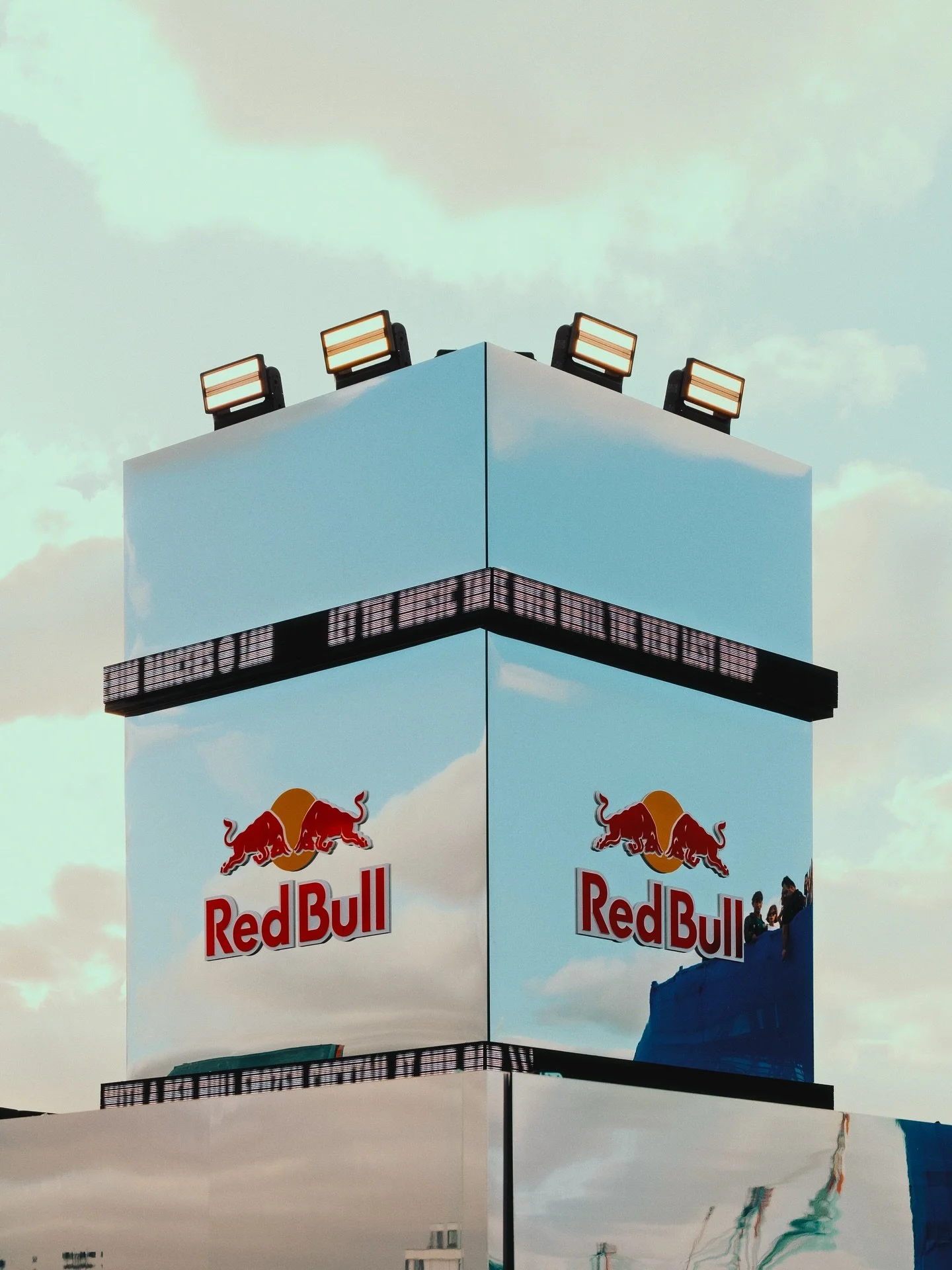 Festival stand at &lsquo;We Can Dance&rsquo;.

A mirrored Red Bull stand that pulls you in.
Bar below, DJ booth on top.

Built to catch the eye, and keep the energy high.

@butikagency_ 
@wecandancefest