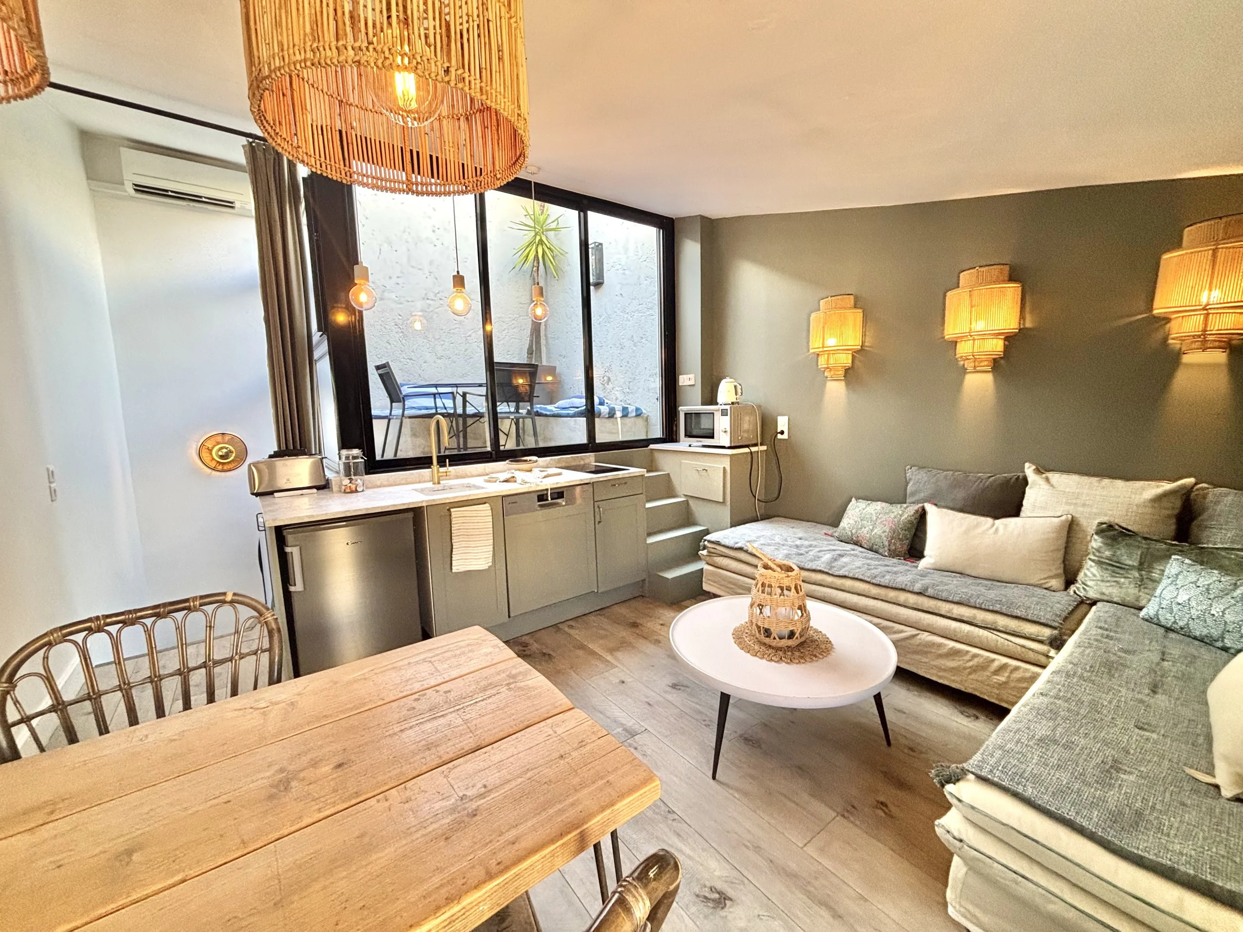 IMG_3719 - Deborah Chalamidas.jpeg