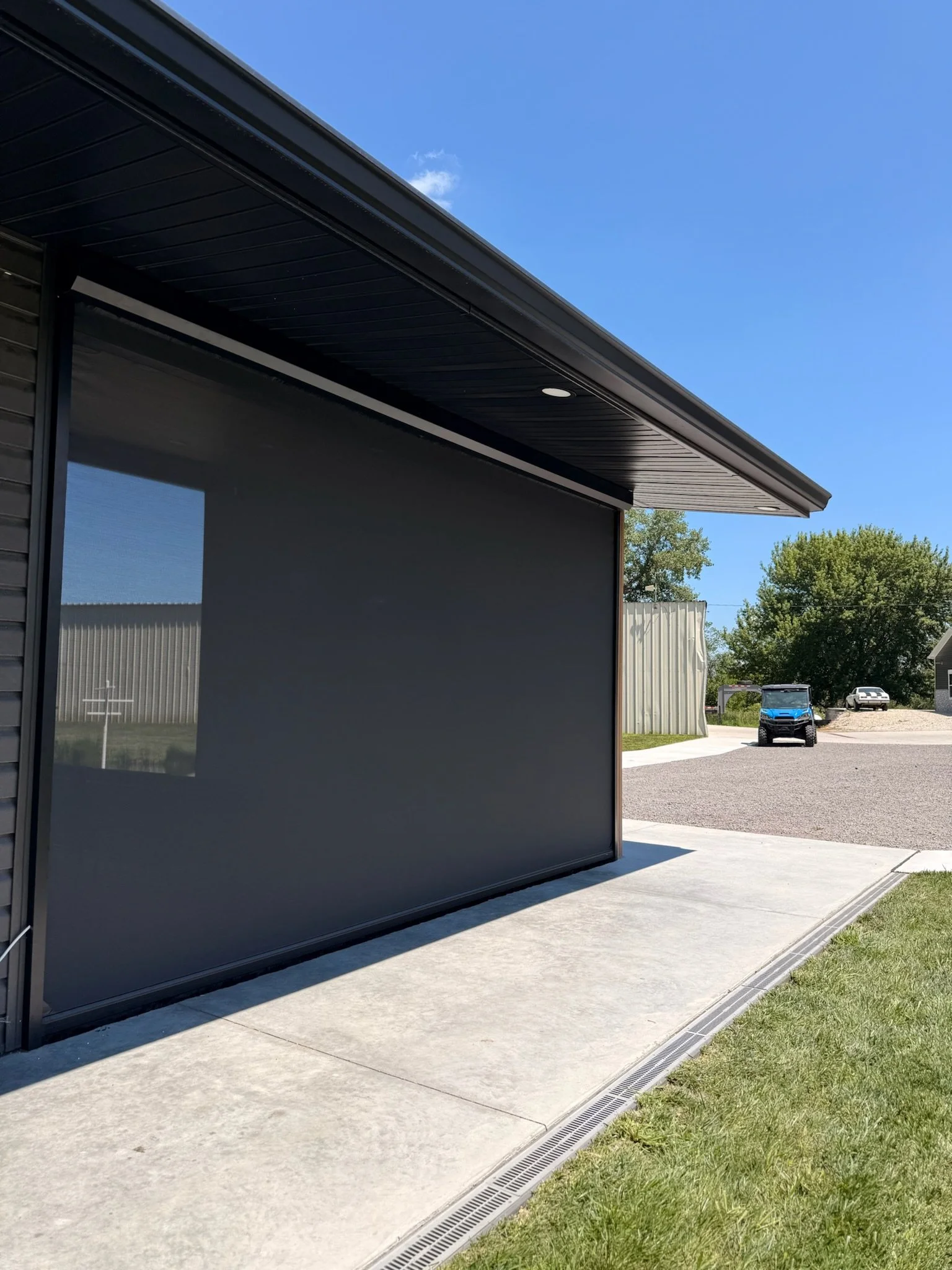 Motorized Retractable Screens: How Omaha Homeowners Are Taking Back Their Patios From Mosquitoes