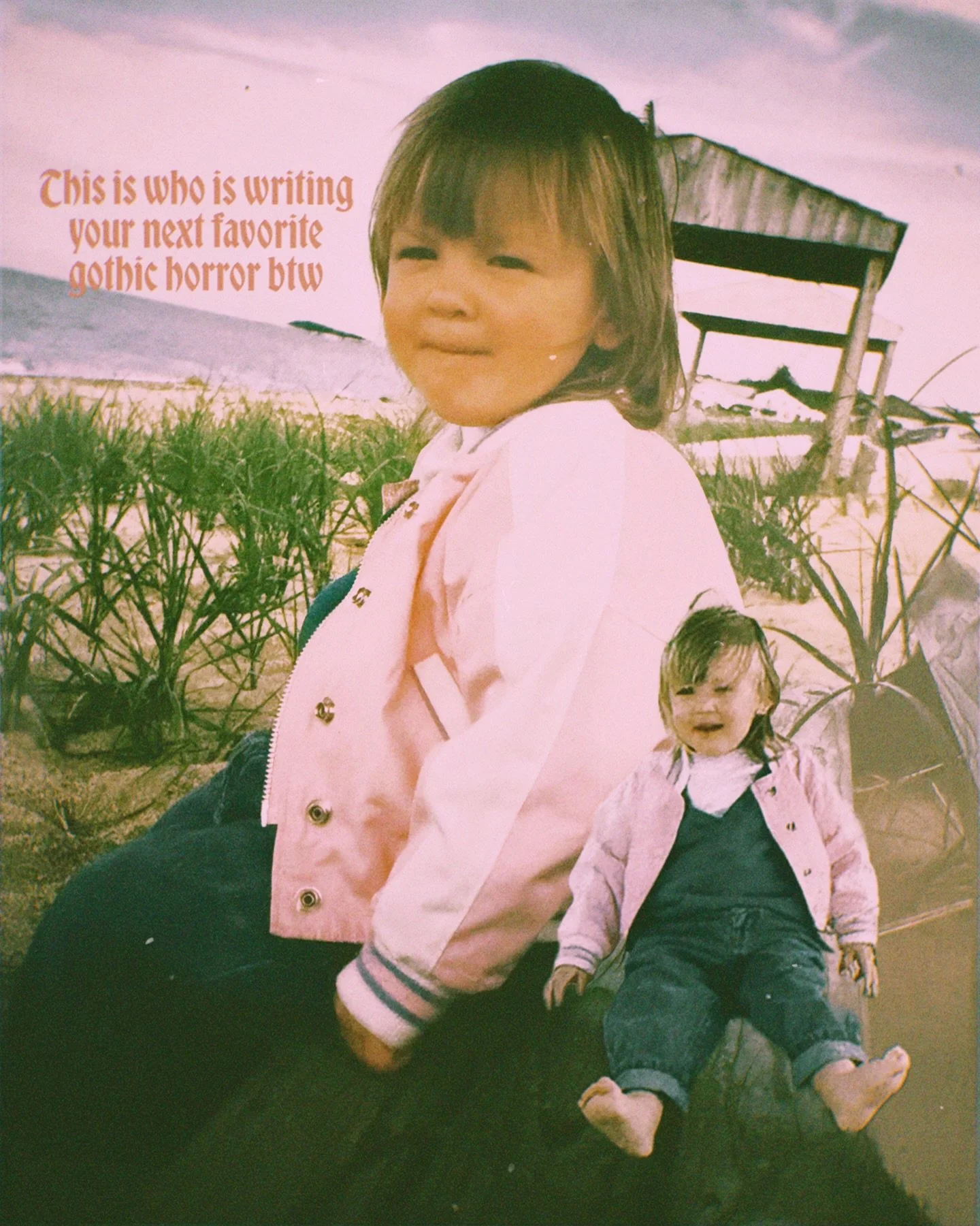 OBSESSED with this trend. 

Born and raised a New England coastal girlie, so it&rsquo;s no surprise that my debut gothic horror novel SOULSUNDERED takes place on the fictional island of Caligo Harbor. 

BLURB

When Seph Hale returns to her coastal ho