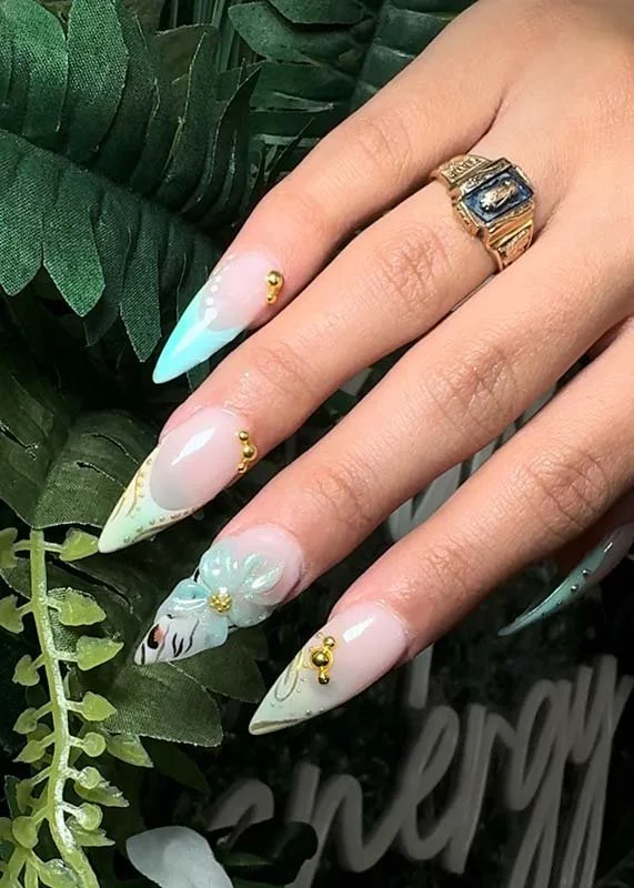 Manicurist_Nailart_Artist_Management_Miami_07.jpg