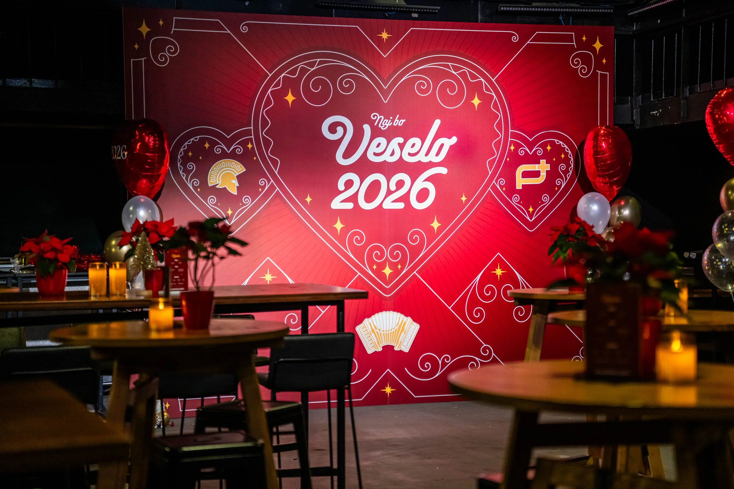 Guardiaris: New year party