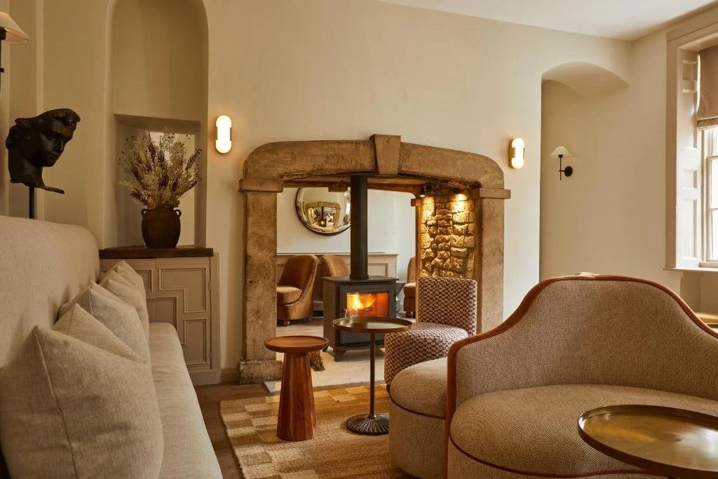 VH sales The Feathers.jpeg