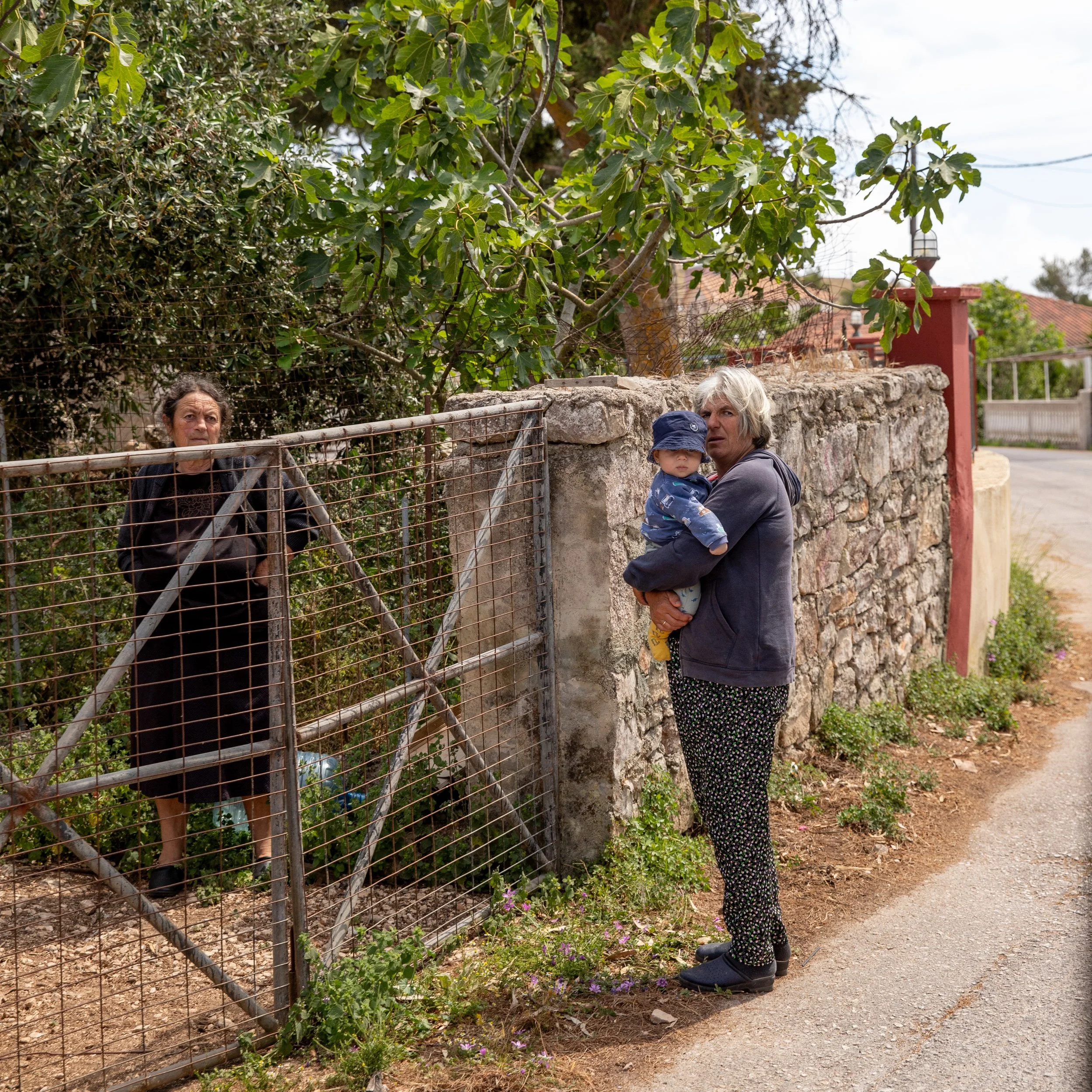 Edited - people_view_10.jpg