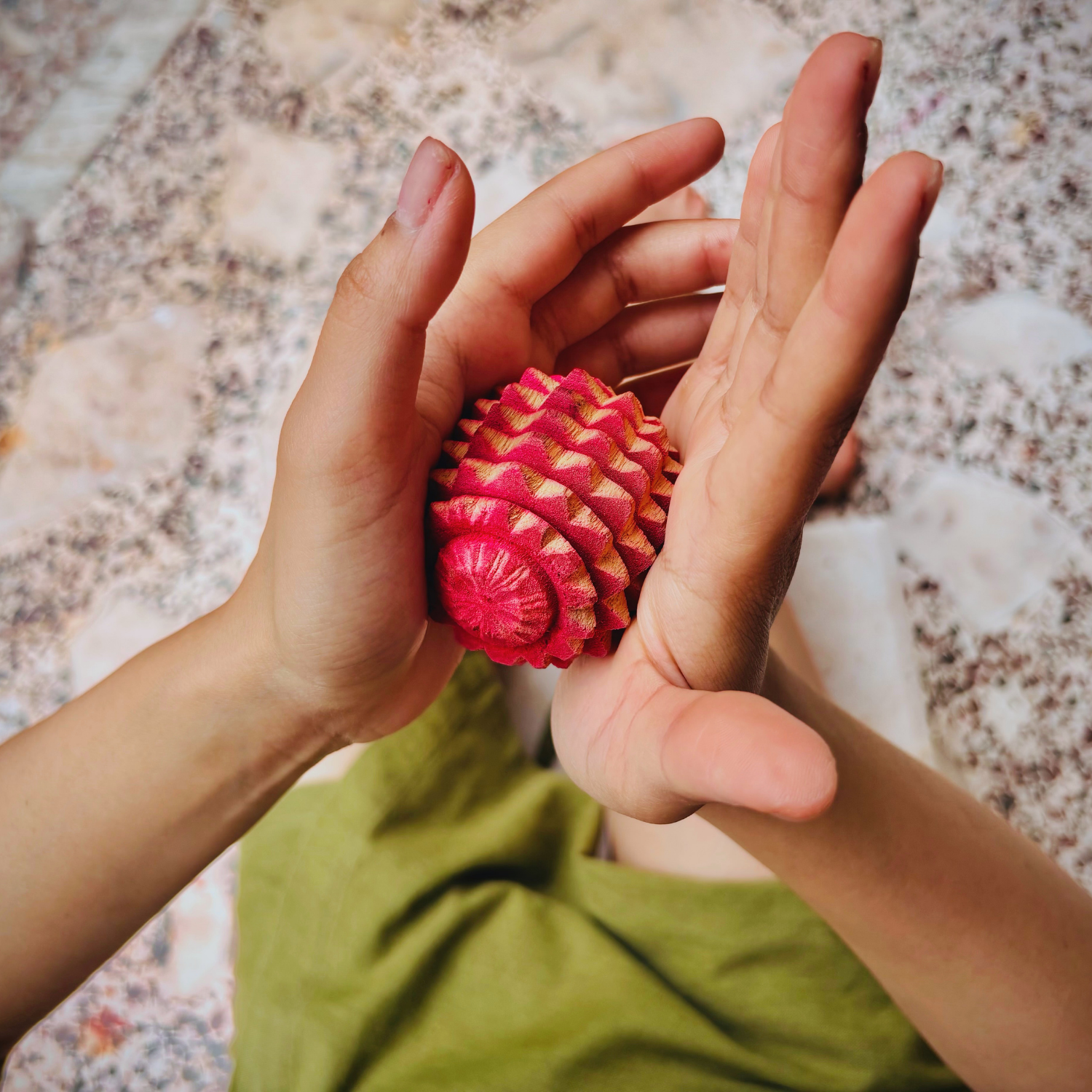 wooden-reflexology-massage-ball-gift-packaging.png.png