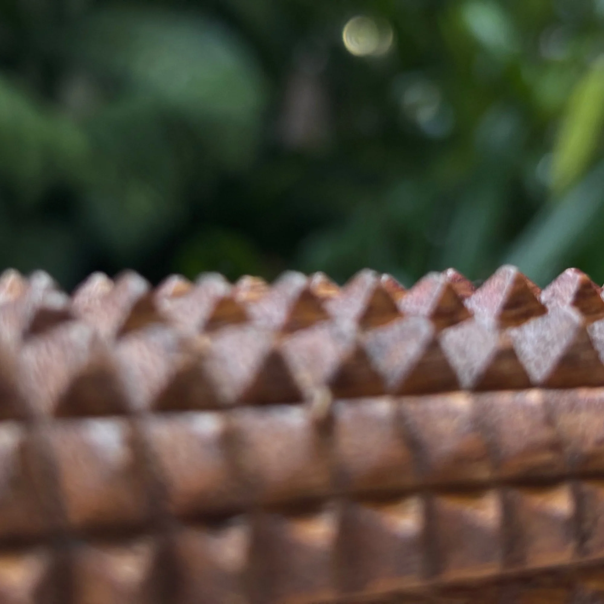 Handmade_wooden_recovery_roller_zoom_in.jpg