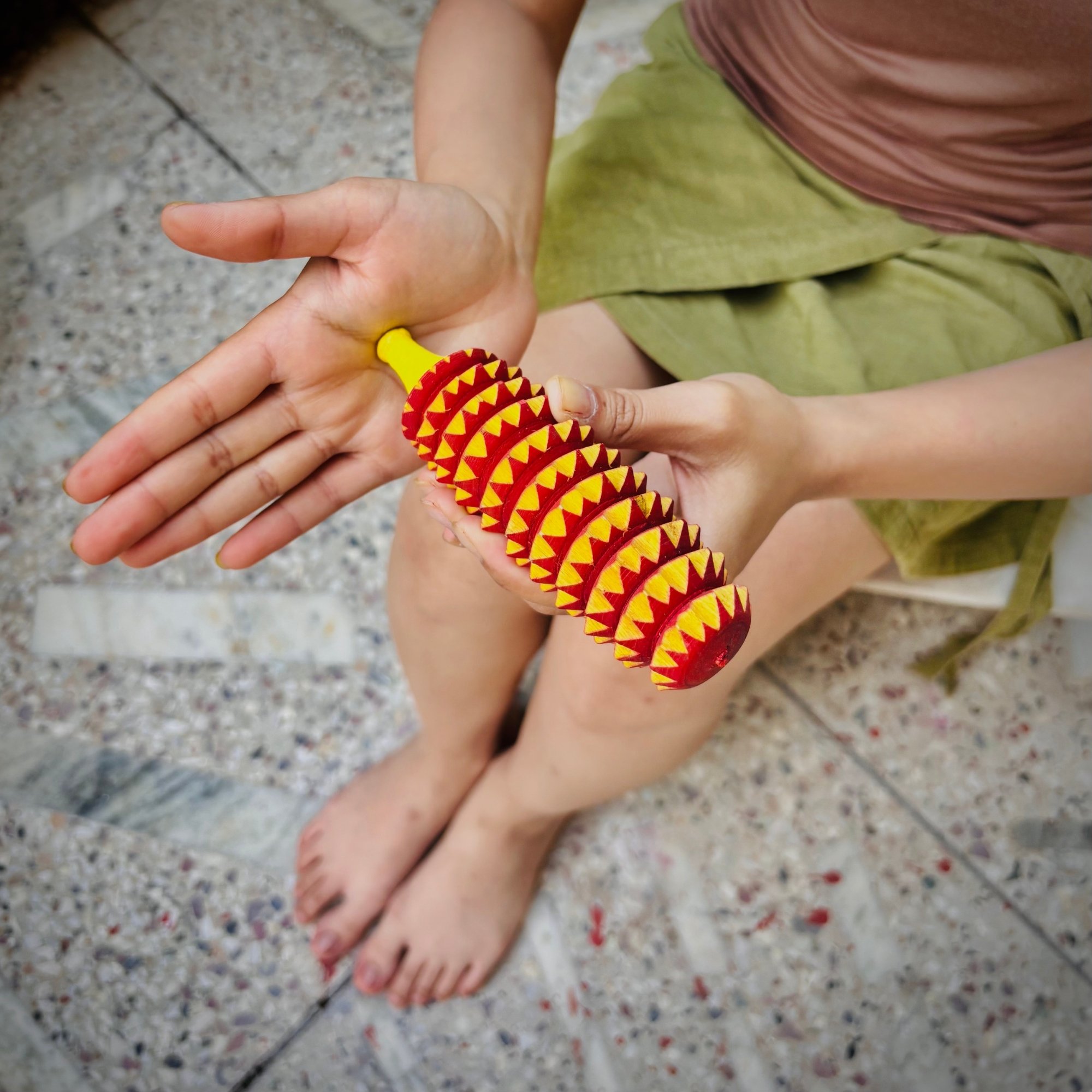 porcupine_acupressure_roller_palm_point.jpg