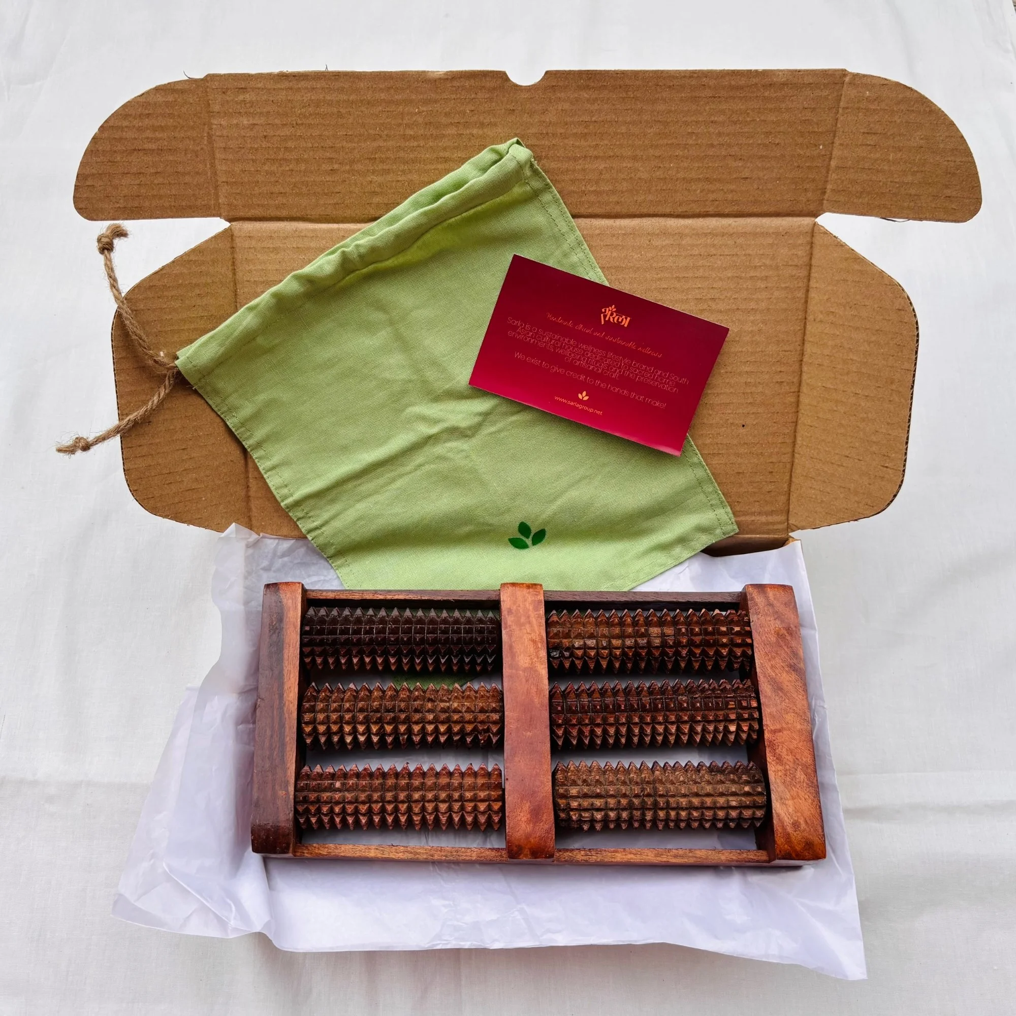 Wooden_foot_reflexology_board_standard_packing.jpg