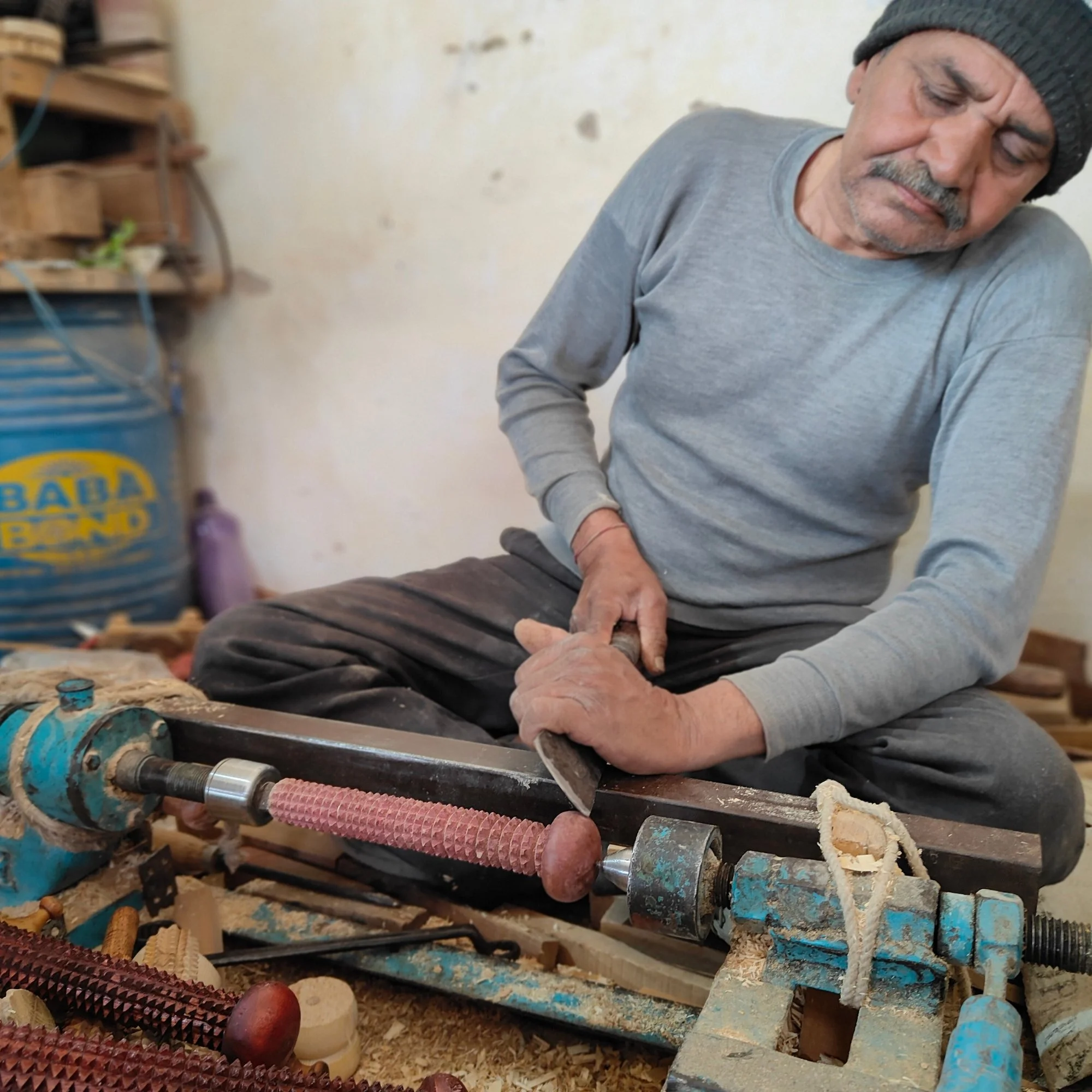 Handmade_wooden_recovery_roller_artisan.jpg