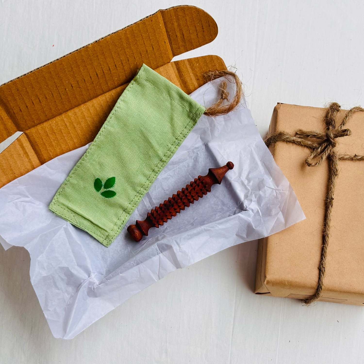 wooden-facial-acupressure-tool-sustainable-packaging.jpg.png