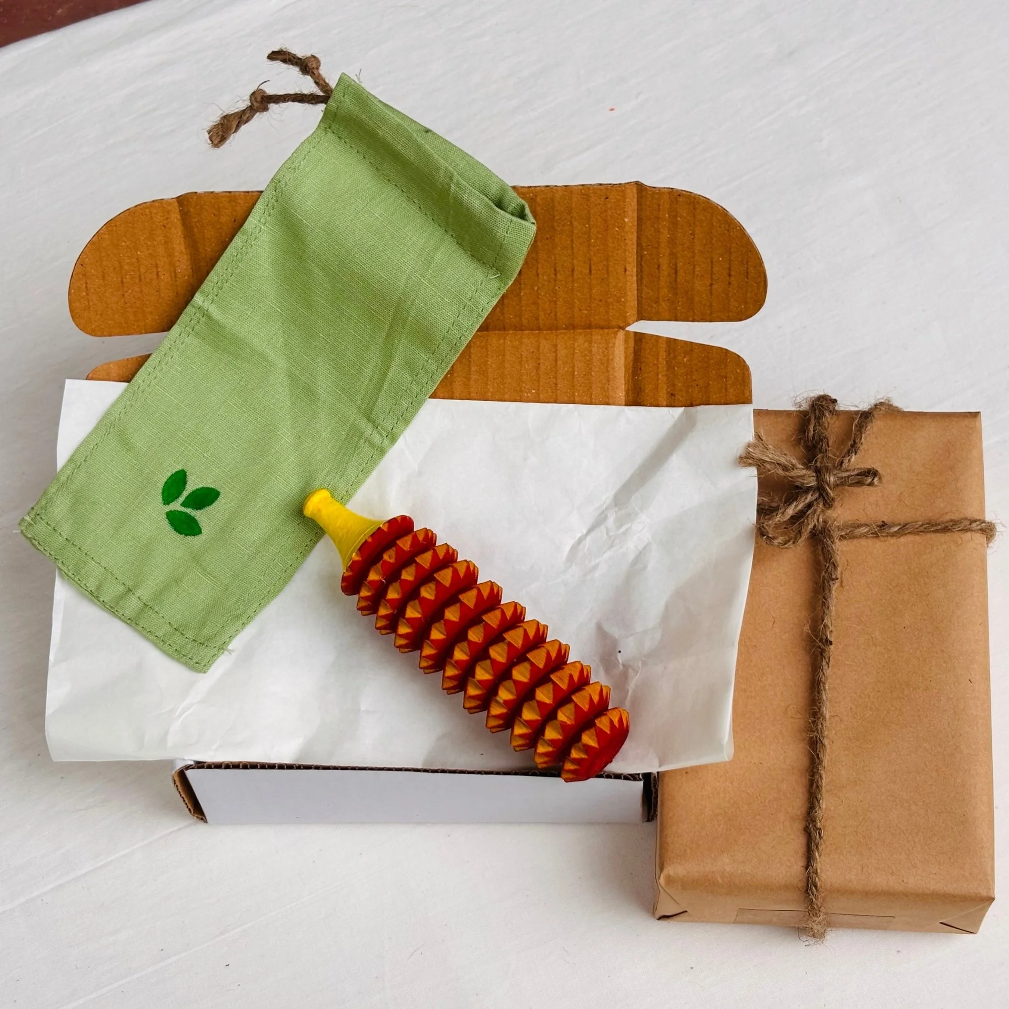 porcupine_acupressure_roller_standard_packing_box.jpg