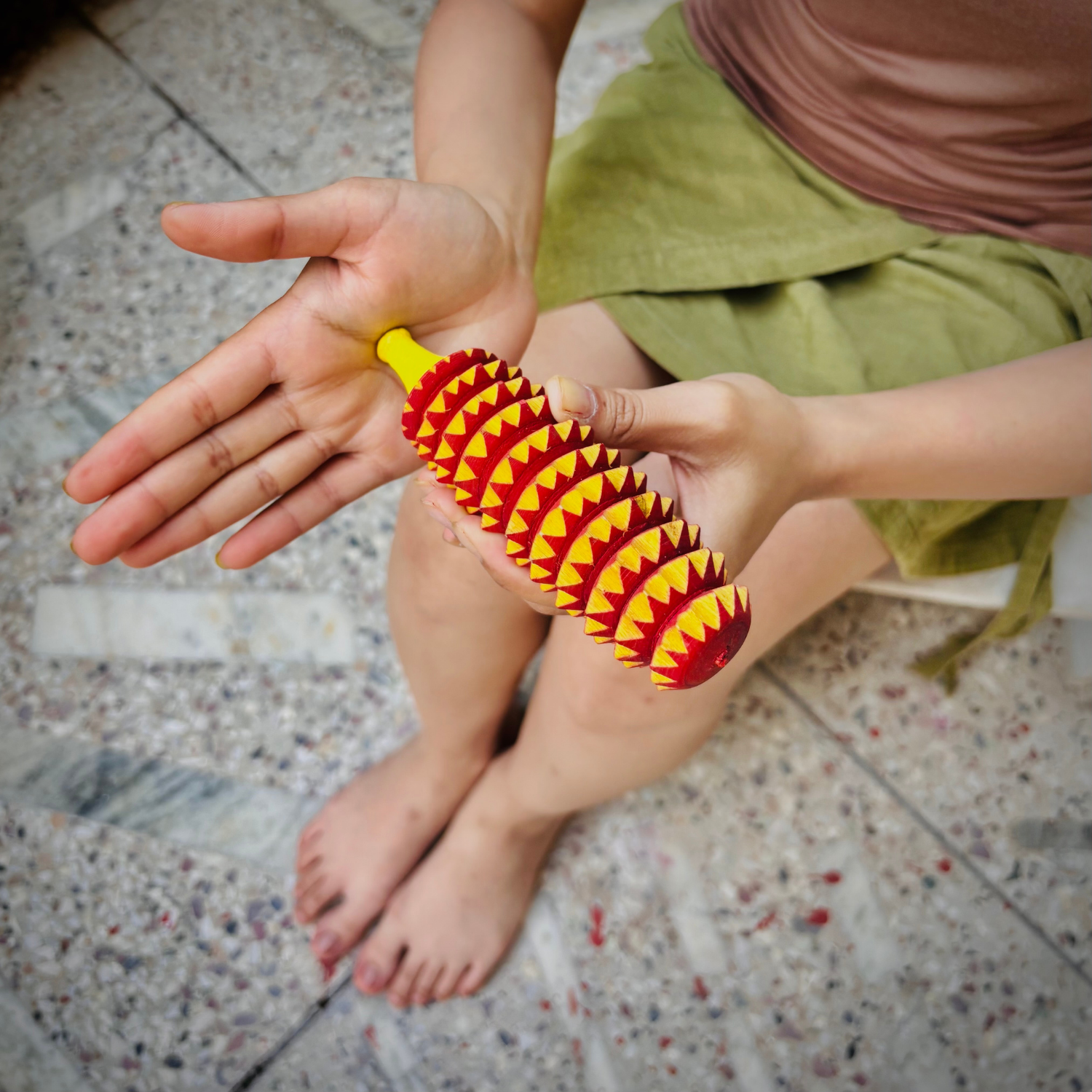 porcupine-acupressure-roller-palm-pressure-points.png.png