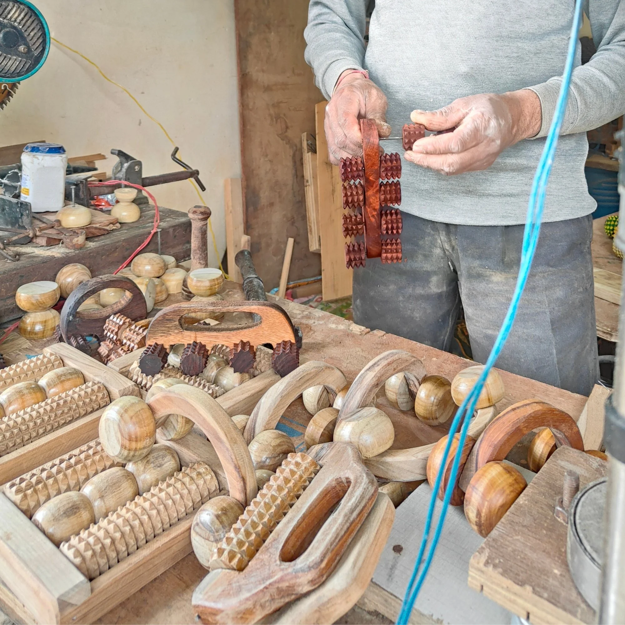 Handheld_wooden_deep_tissue_massager_artisan.jpg