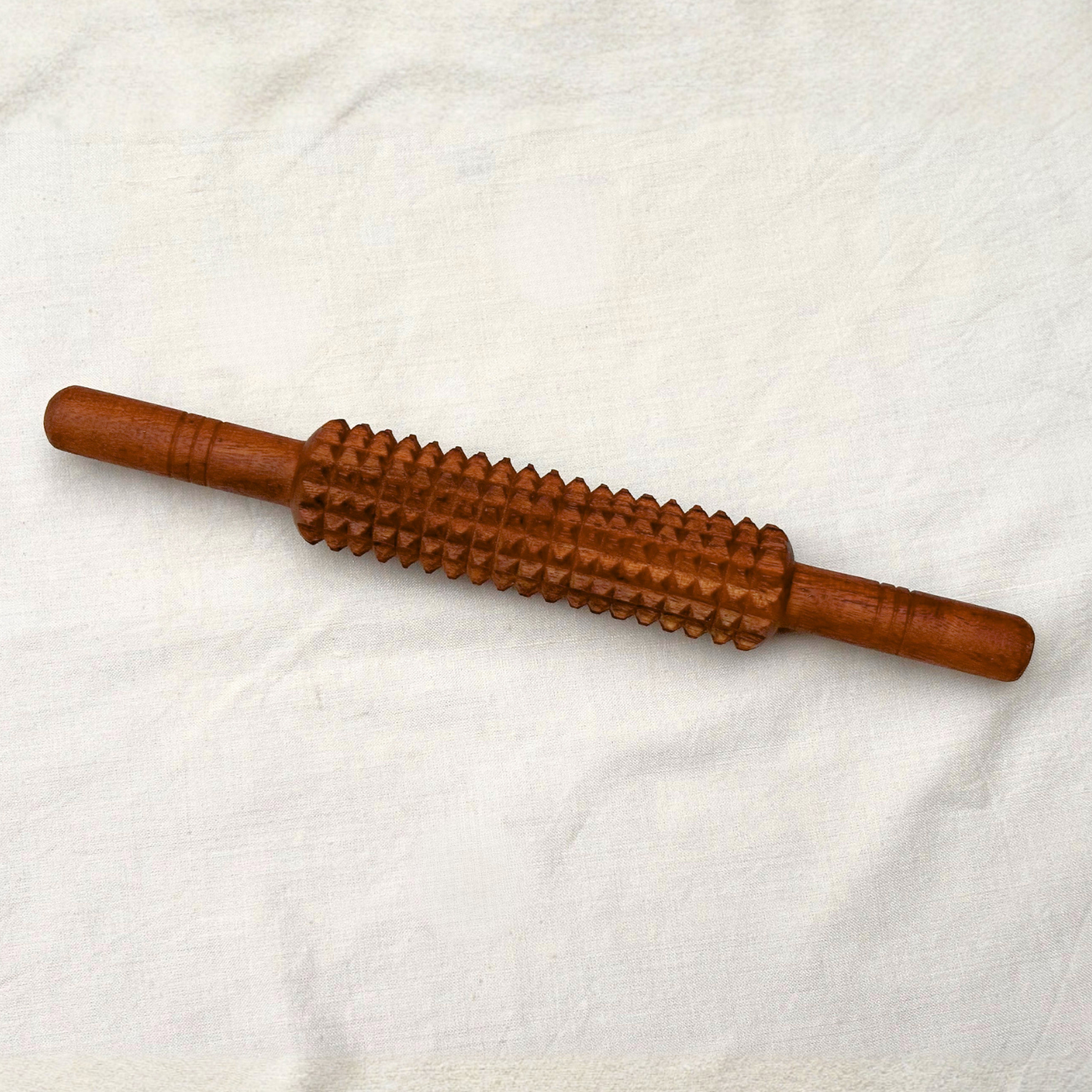 Fascia release roller