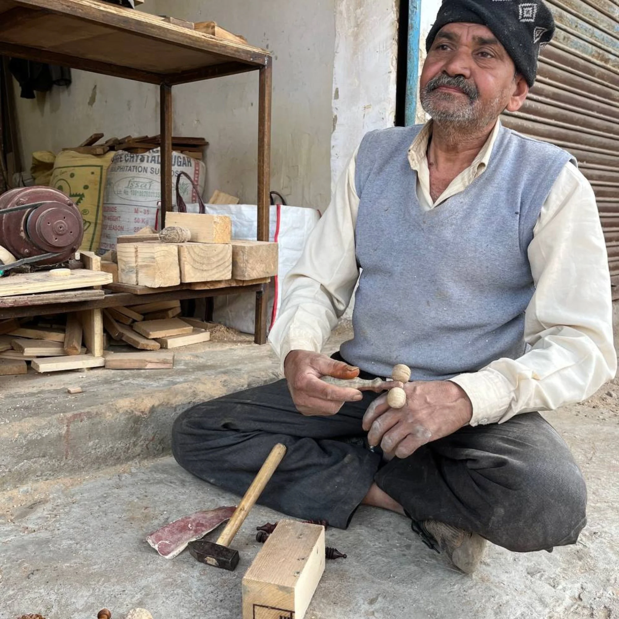 Wooden_facial_massage_roller_artisan.jpg