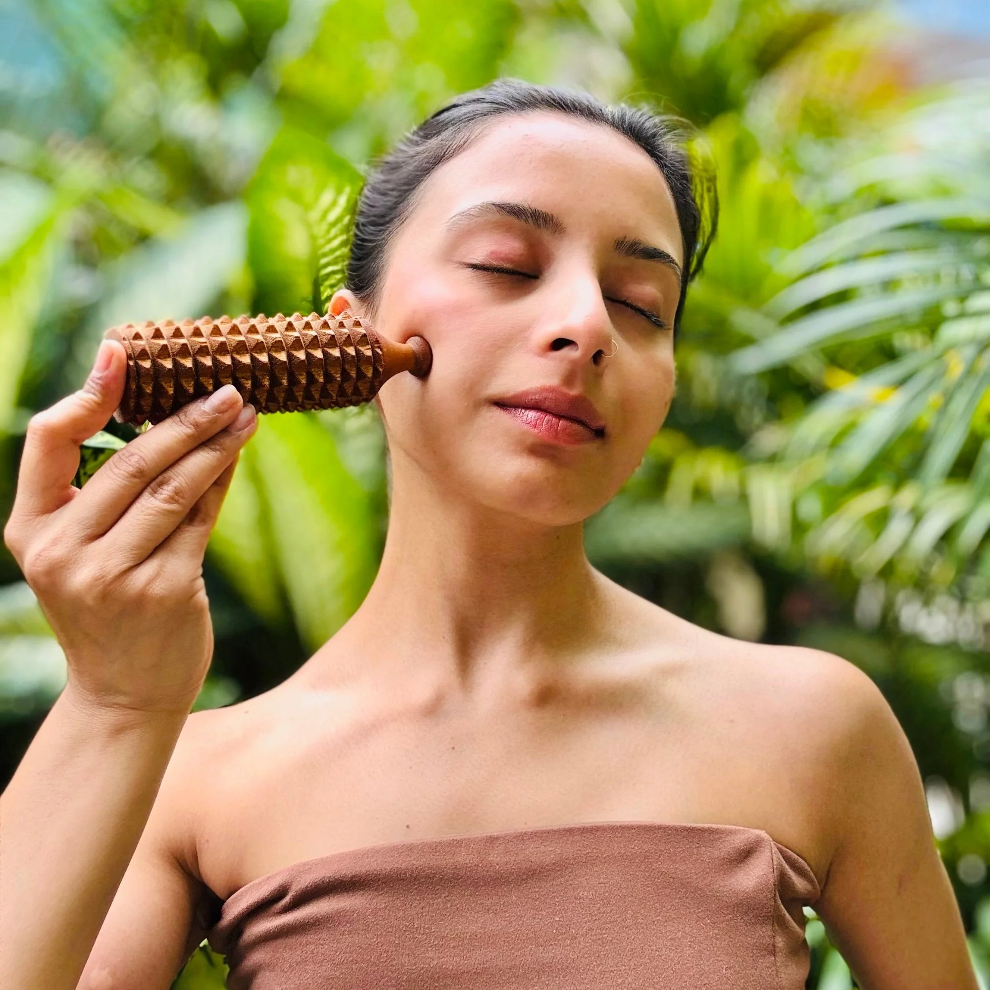 porcupine_massage_roller_in_use.jpg