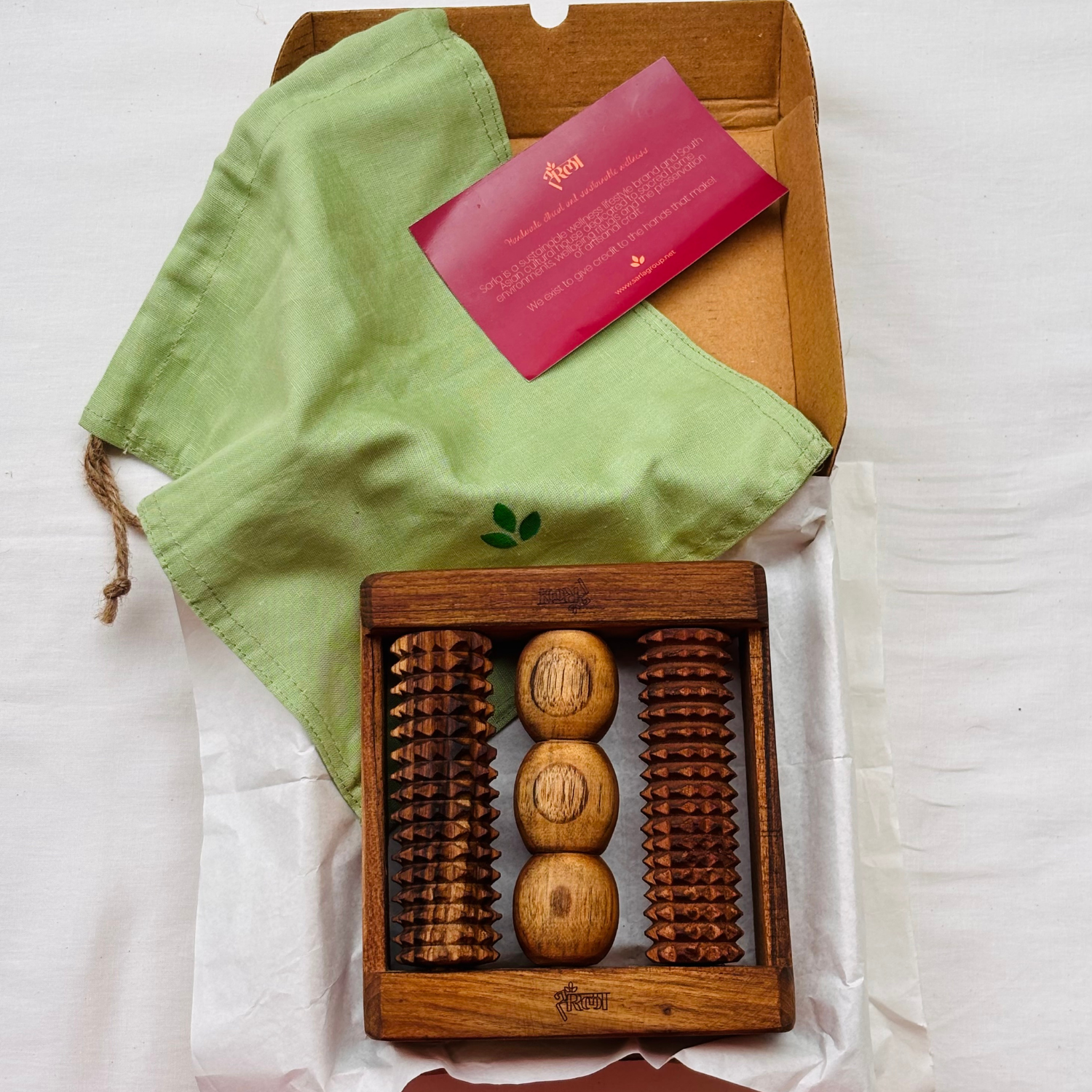 wooden-foot-reflexology-roller-standard-packaging.png.png
