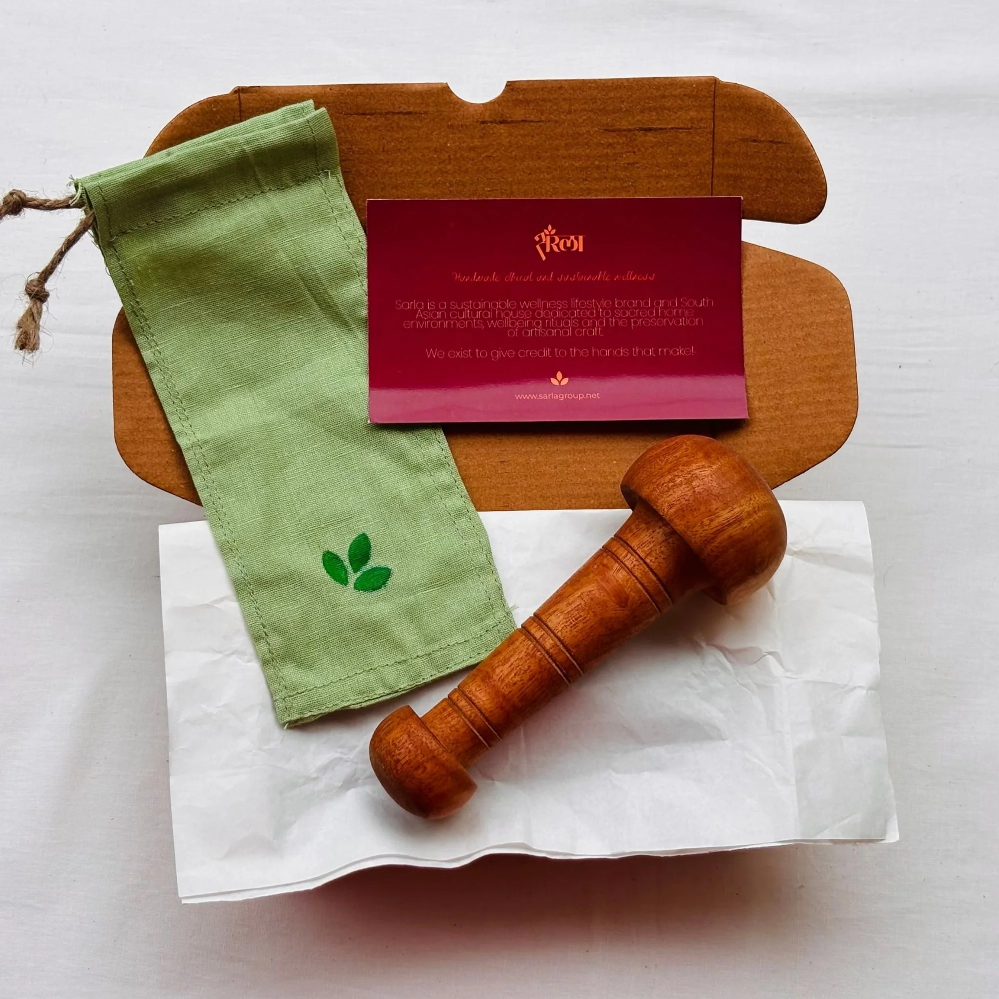 Wooden_arbor_massage_wand_standard_packing.jpg