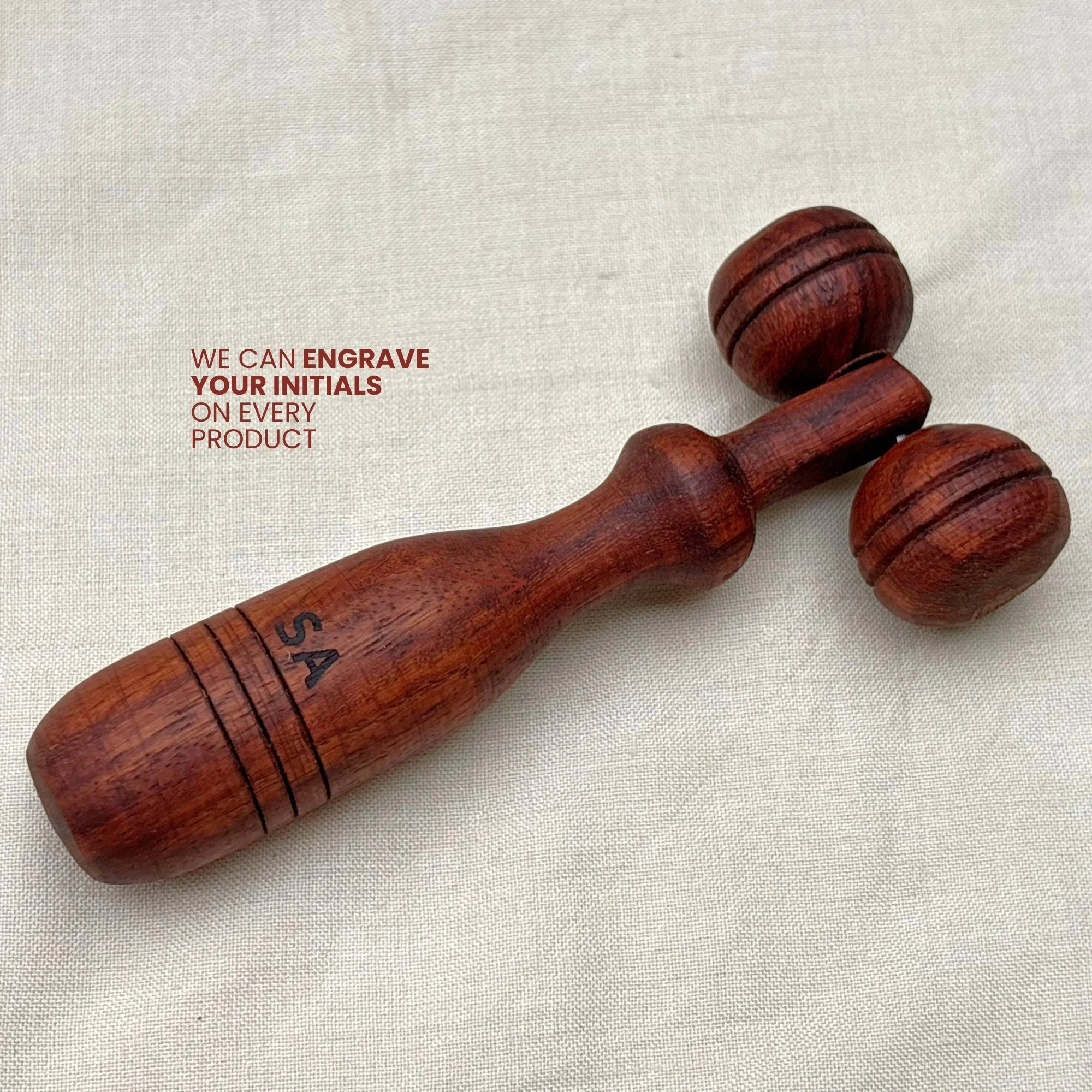 Wooden_facial_massage_roller_personalises.jpg