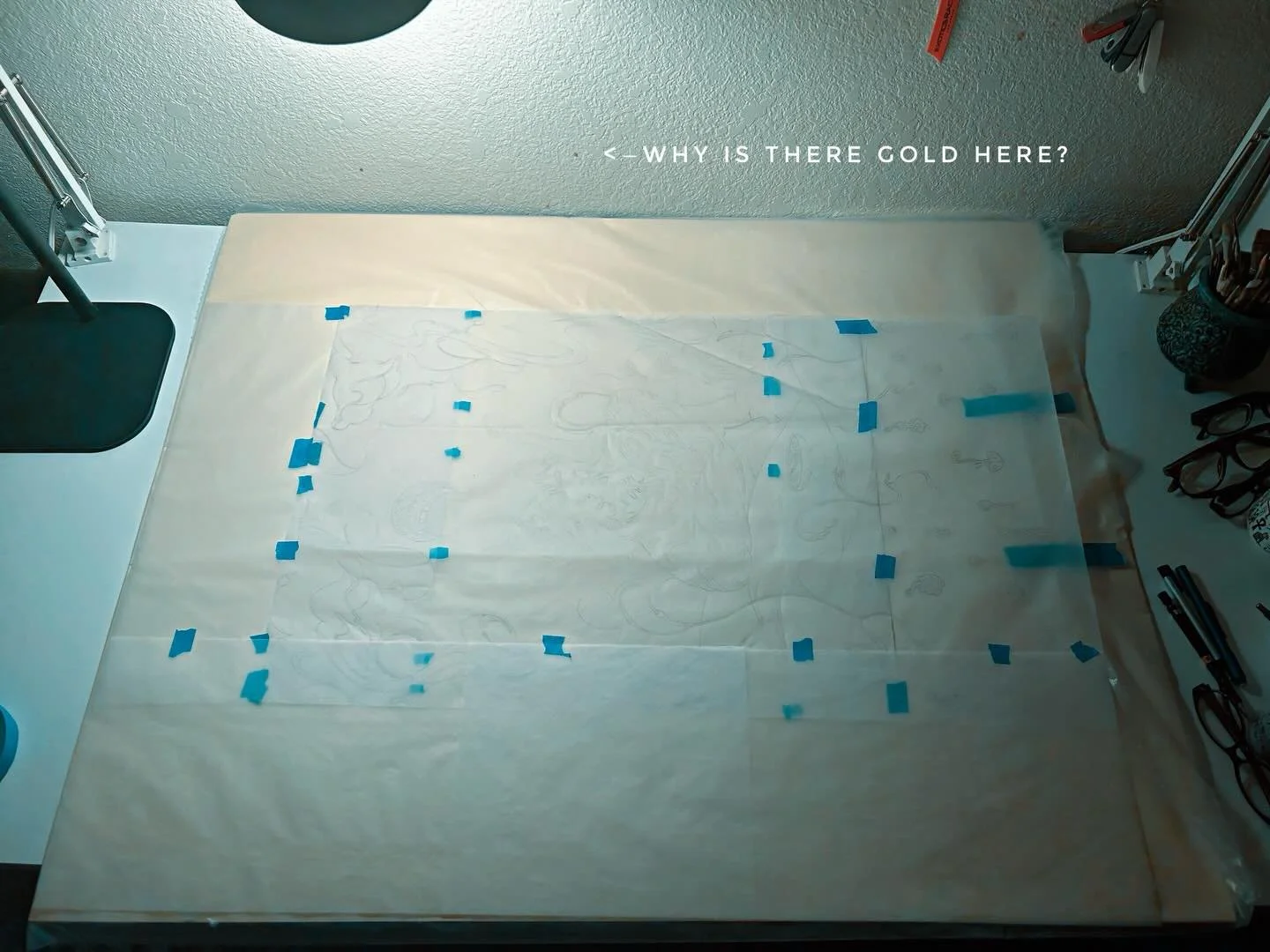 Gold, everywhere. This is tonight. Then the blossoming ~ #workdesk #transfering #composing #drawing