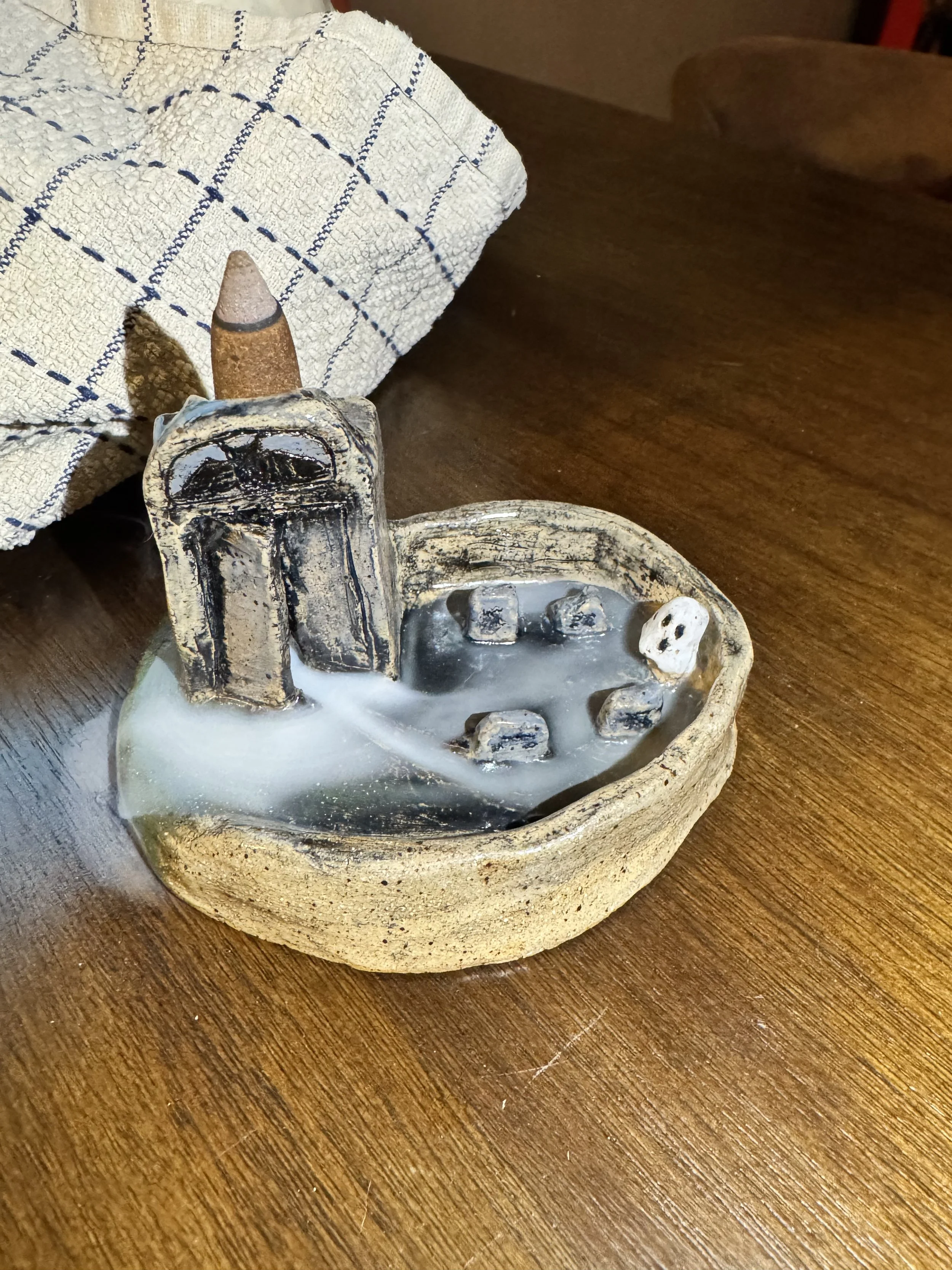 Graveyard & Tomb downdraft incense burner