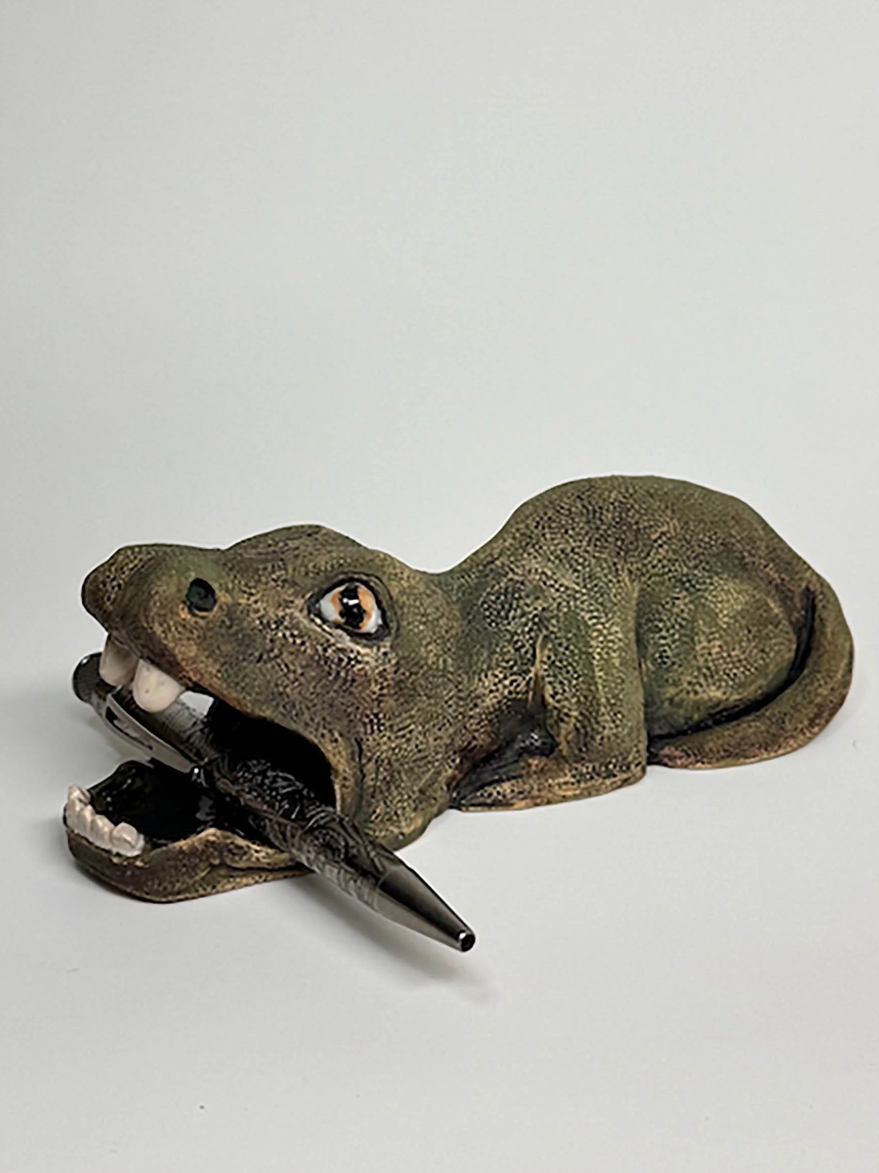 Lizard Desk Mate